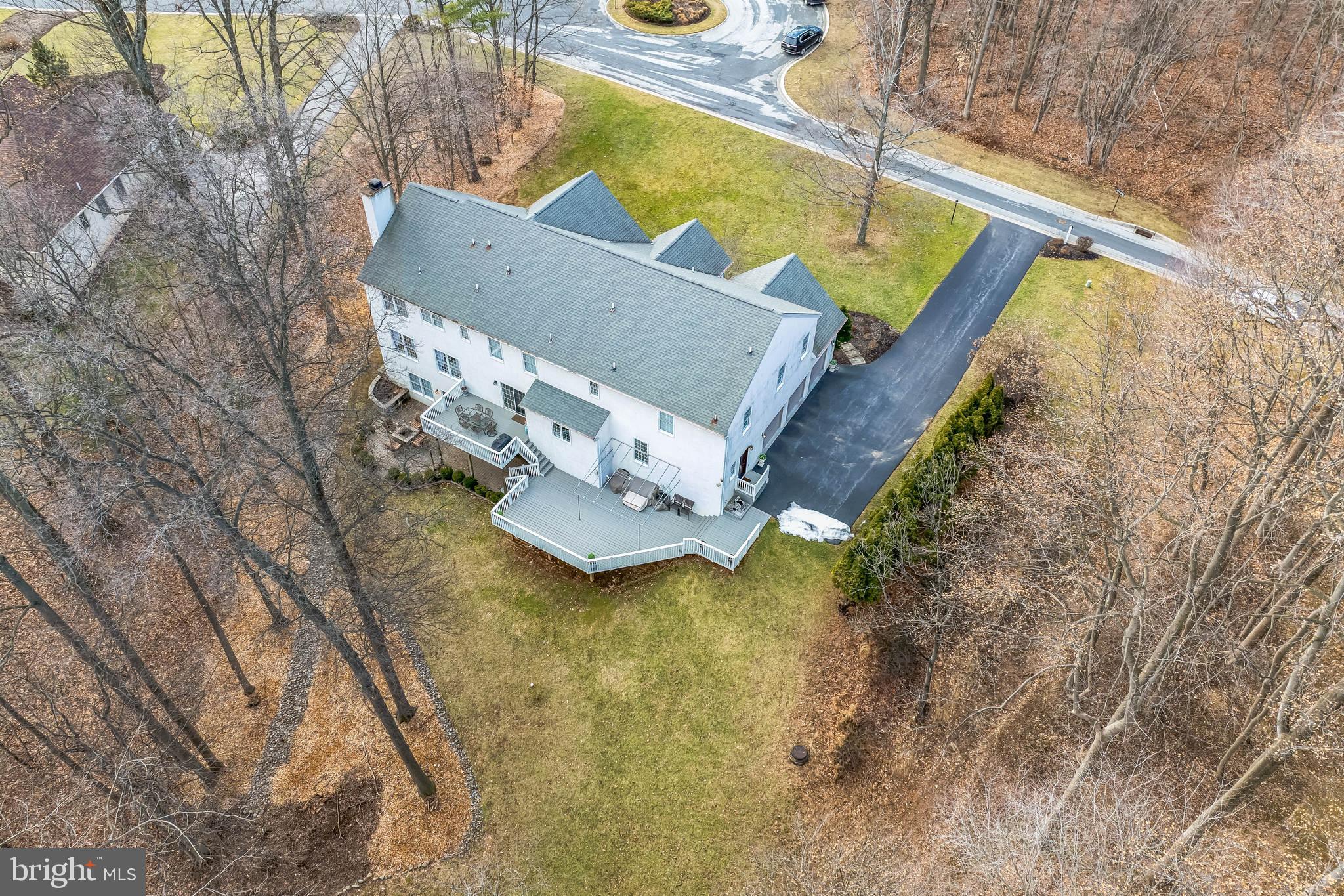 VIRGINIA GLEN - Residential