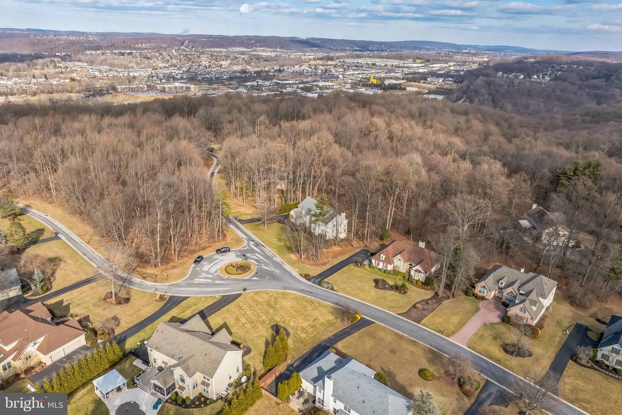 VIRGINIA GLEN - Residential