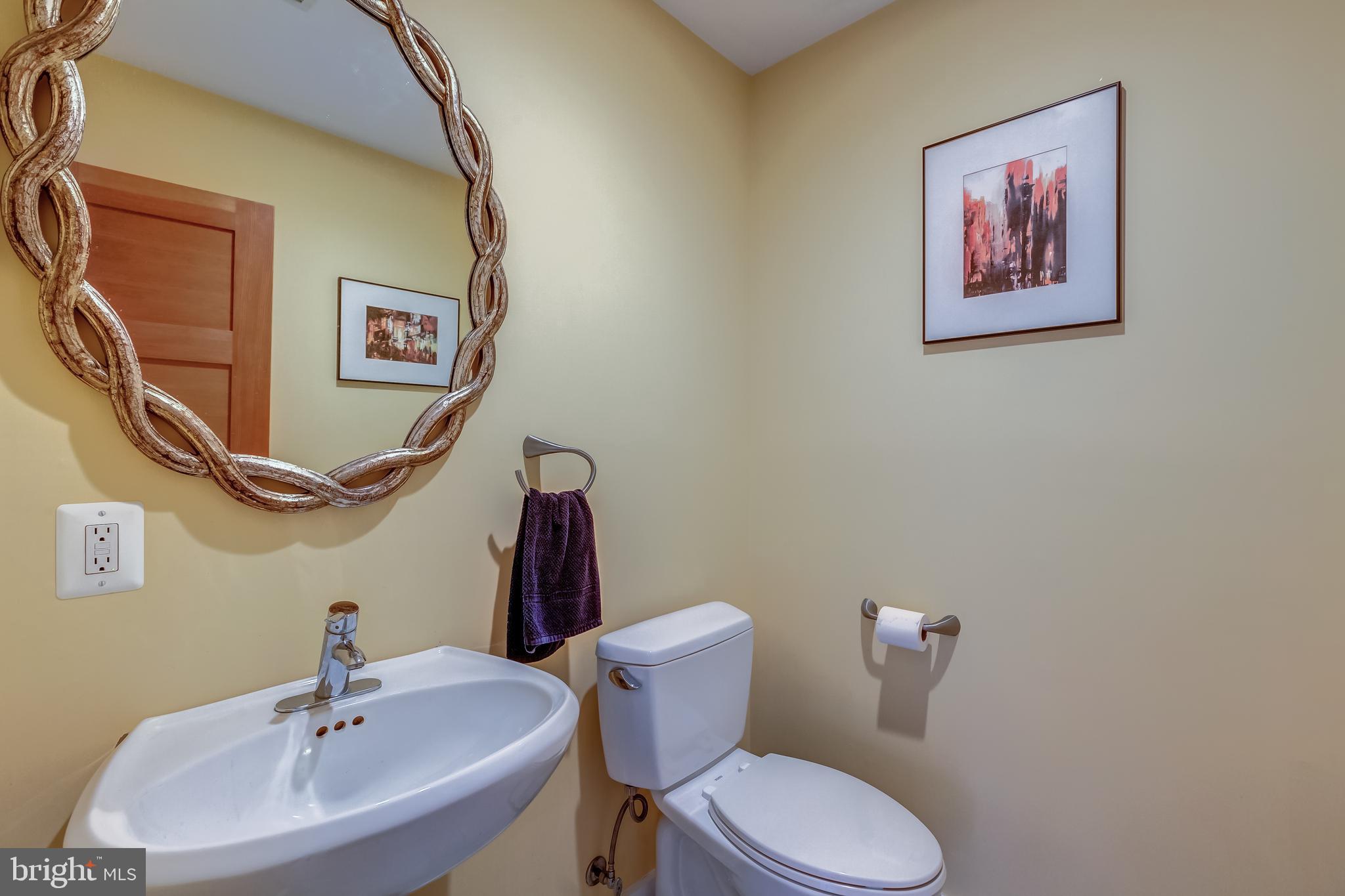 RESTON - Residential