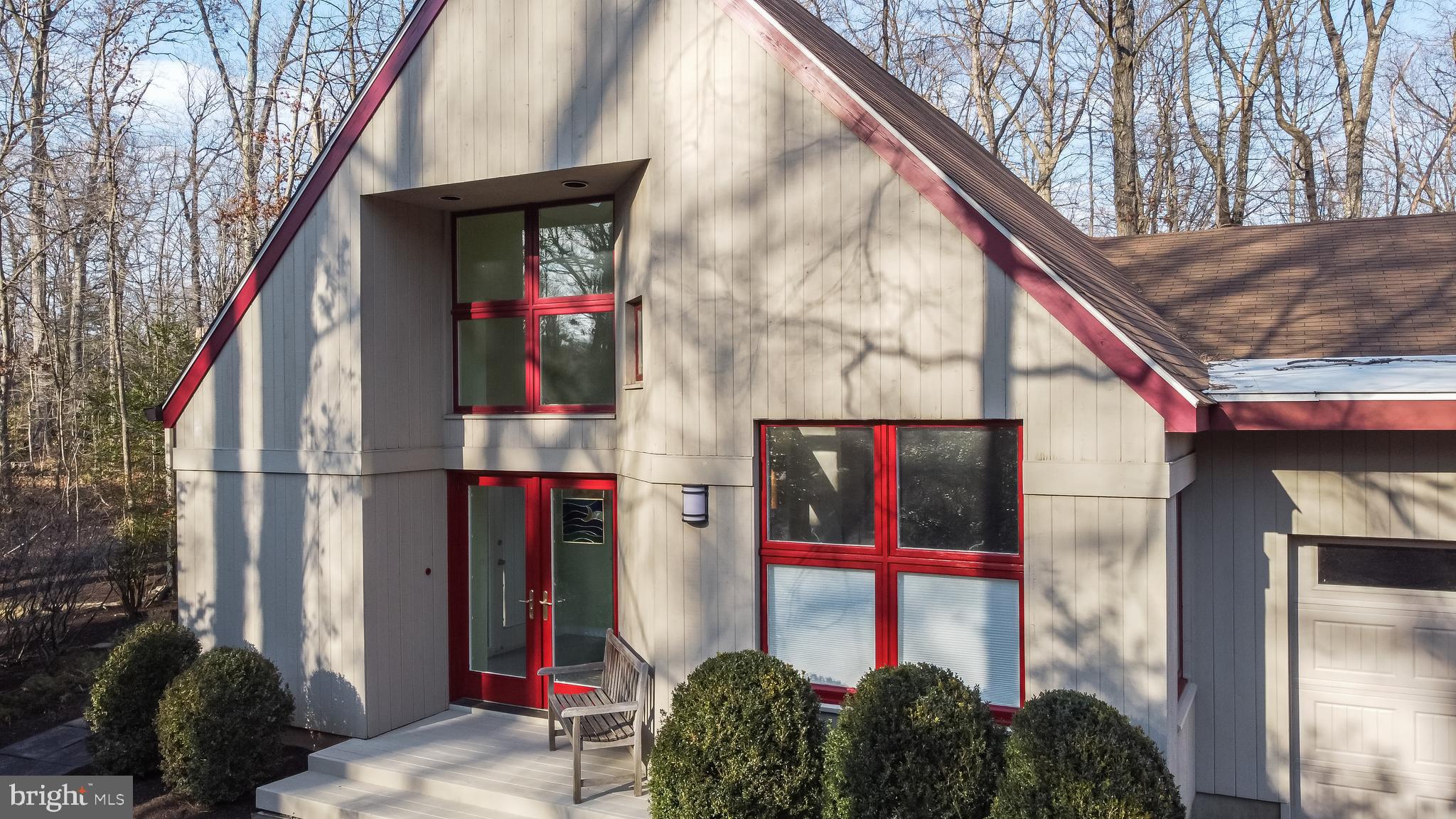 RESTON - Residential