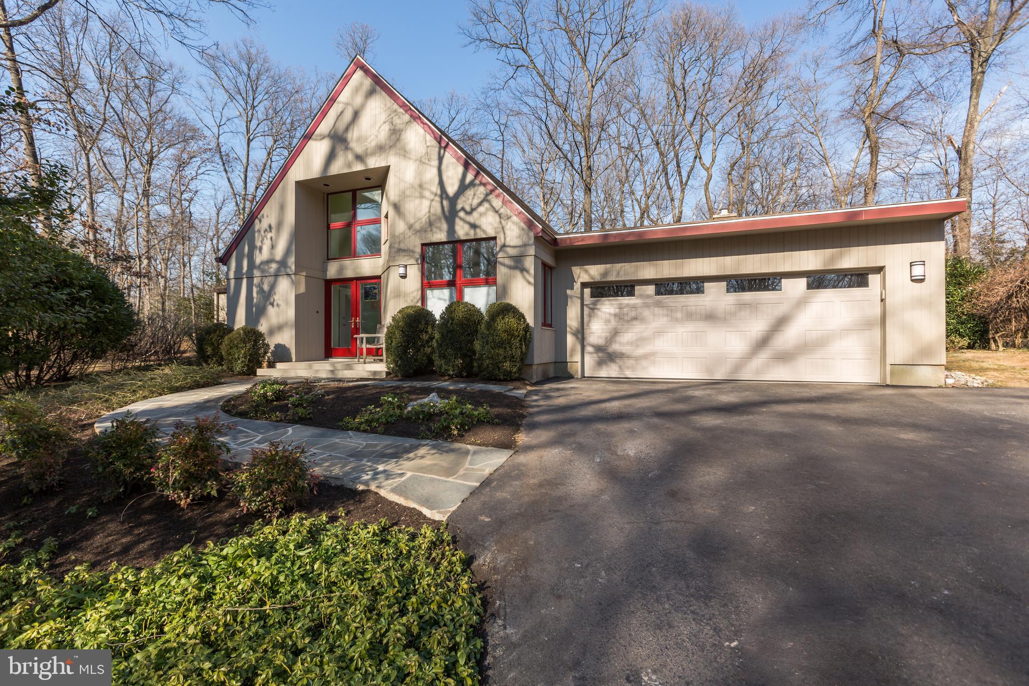 RESTON - Residential