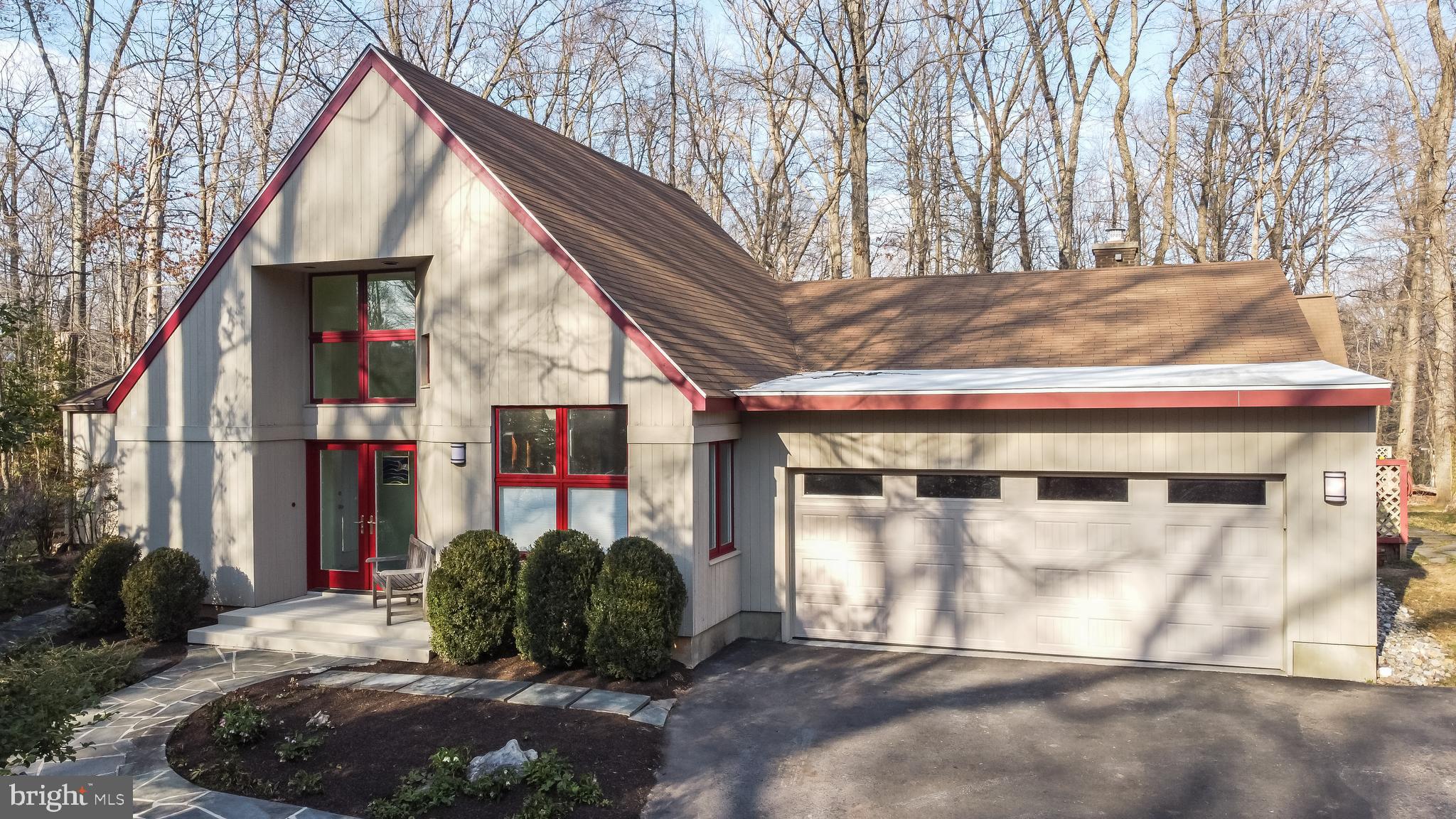 RESTON - Residential