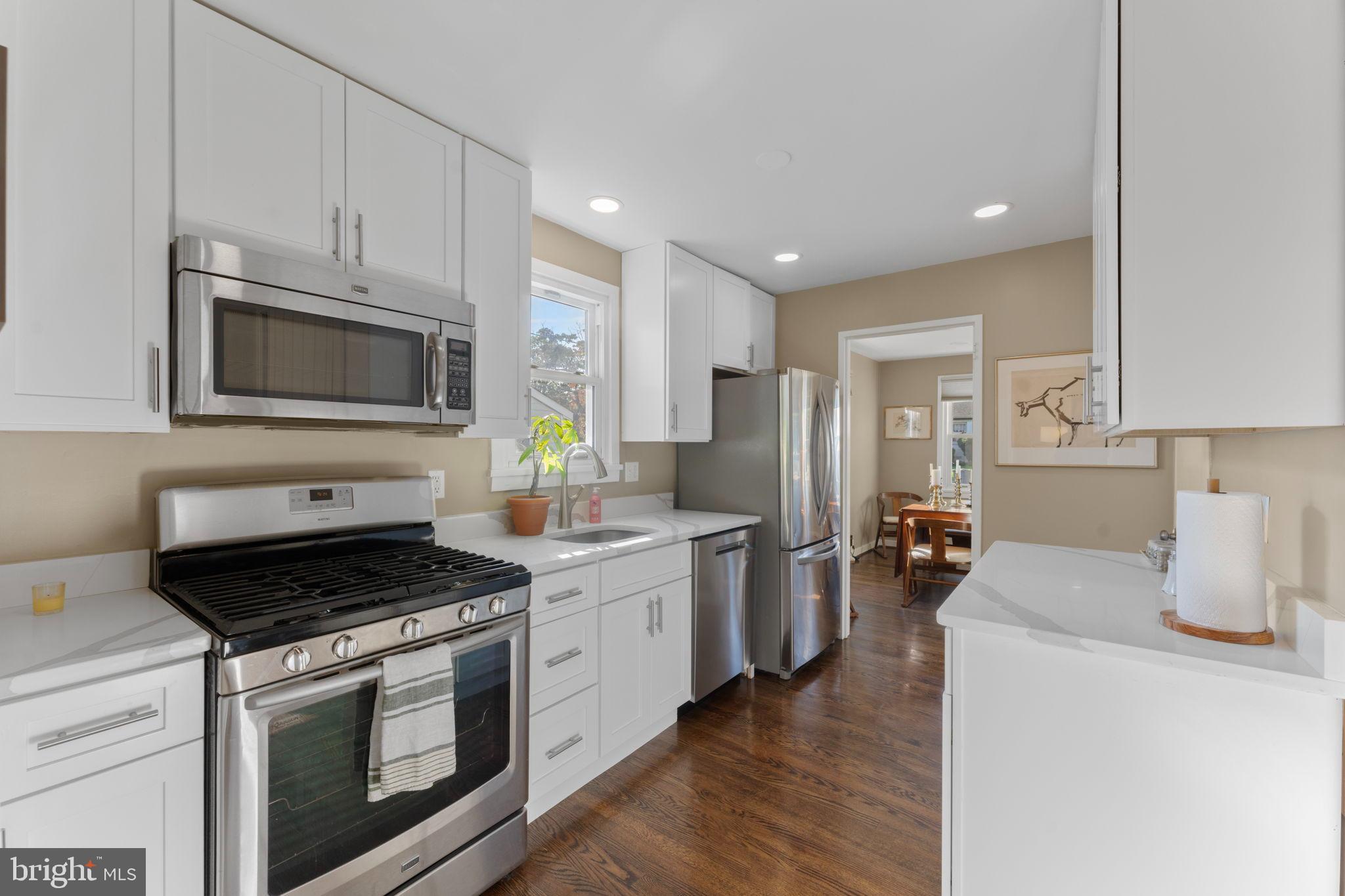 TYLER PARK - Residential