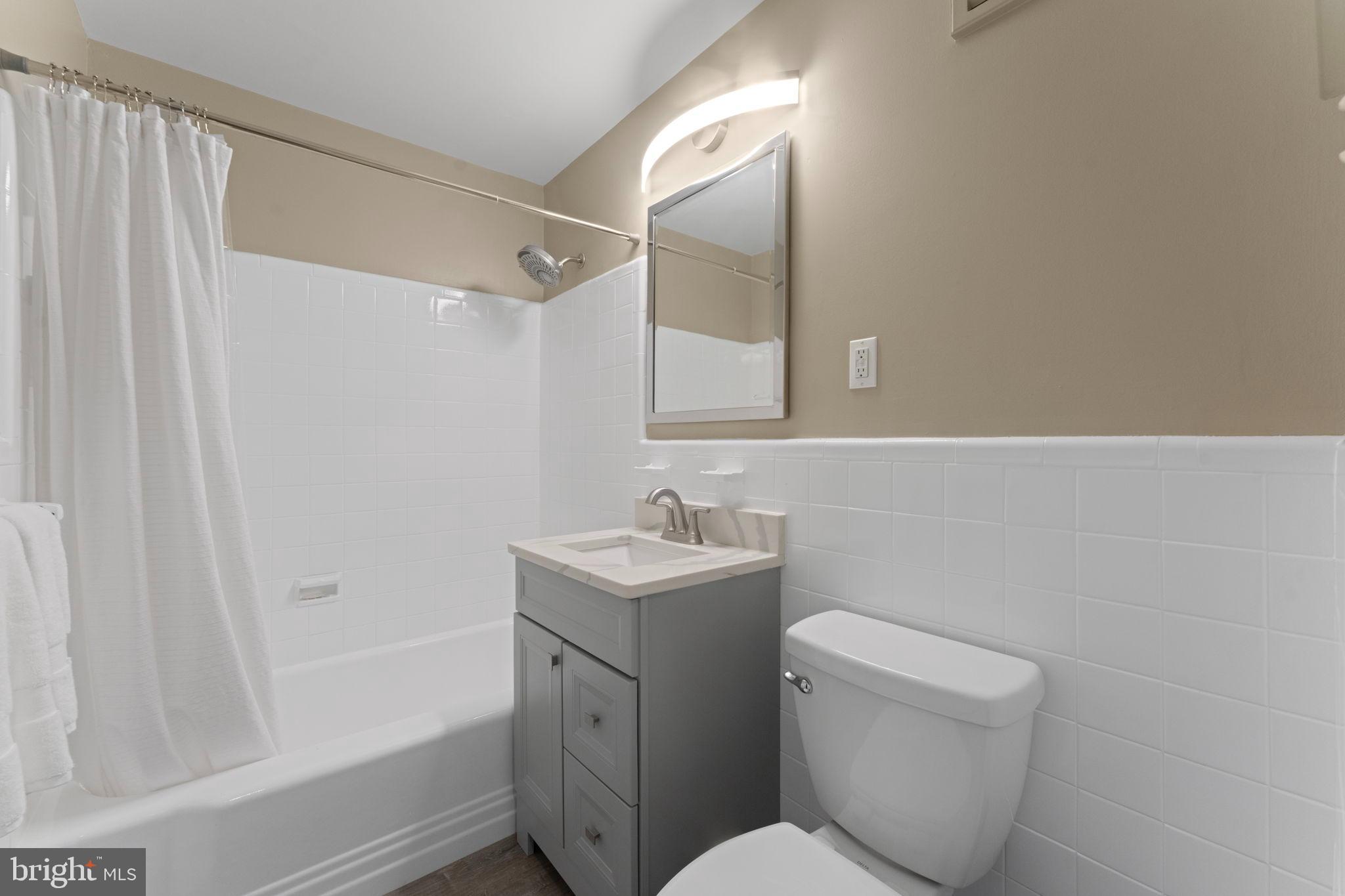 TYLER PARK - Residential