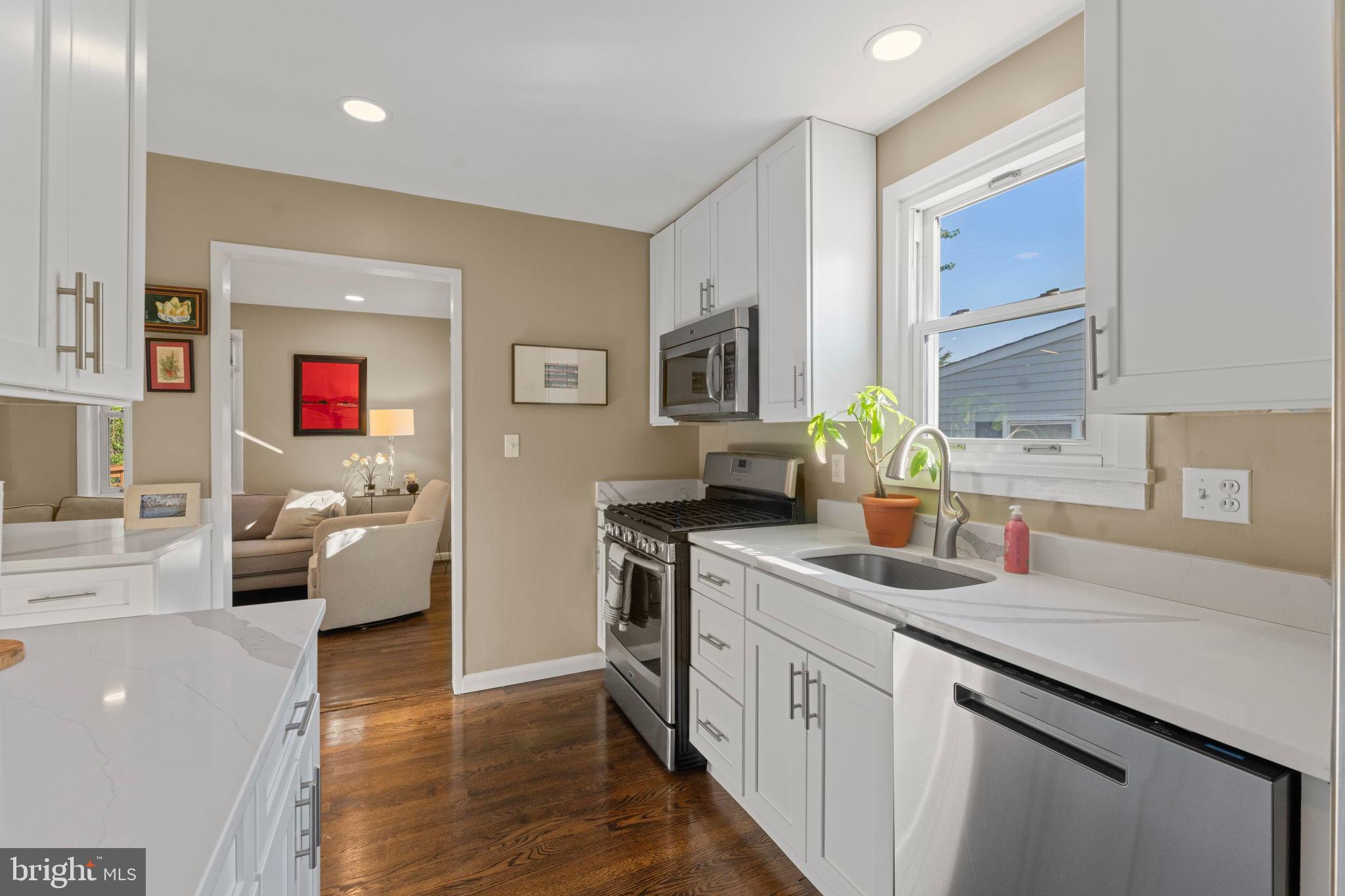 TYLER PARK - Residential