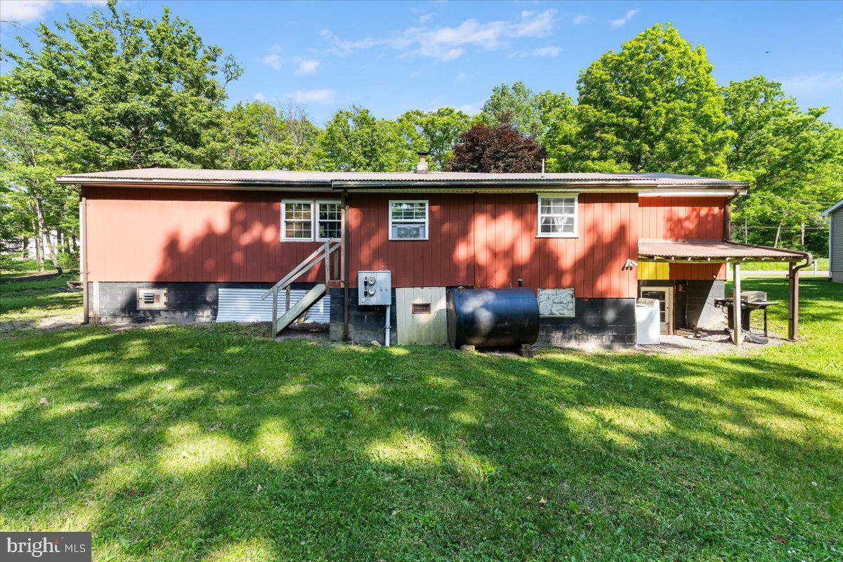 4249 CHESTNUT RIDGE ROAD