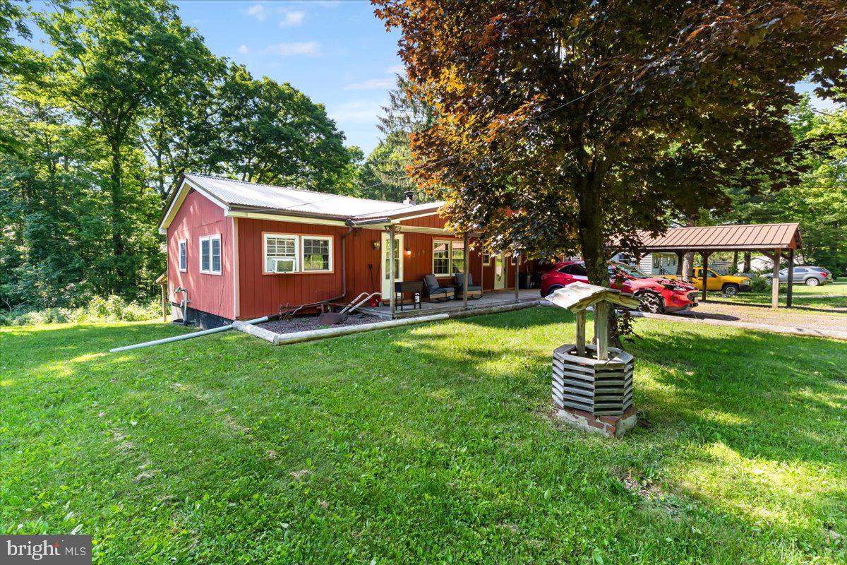 4249 CHESTNUT RIDGE ROAD