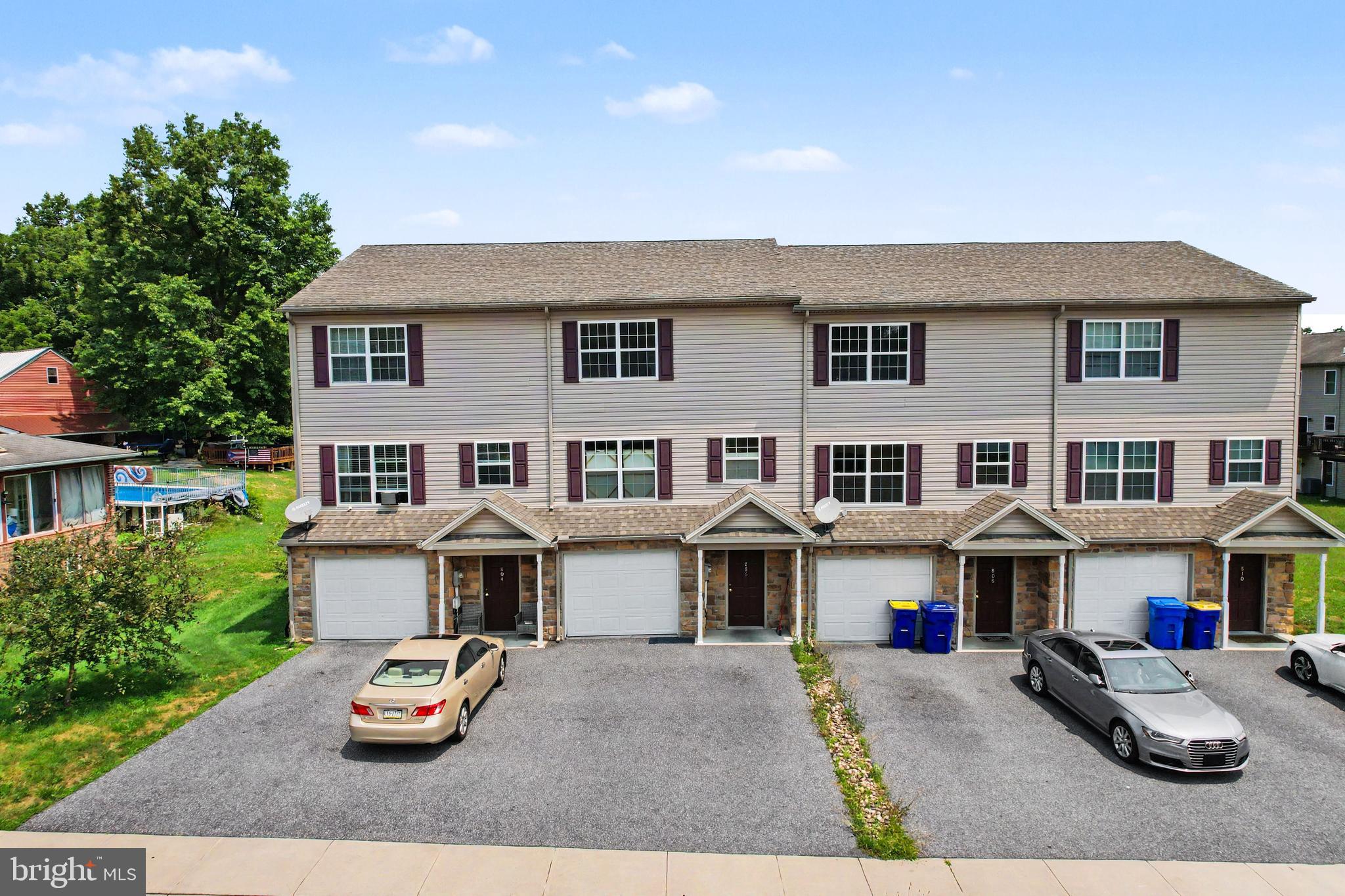 804 S 82ND STREET