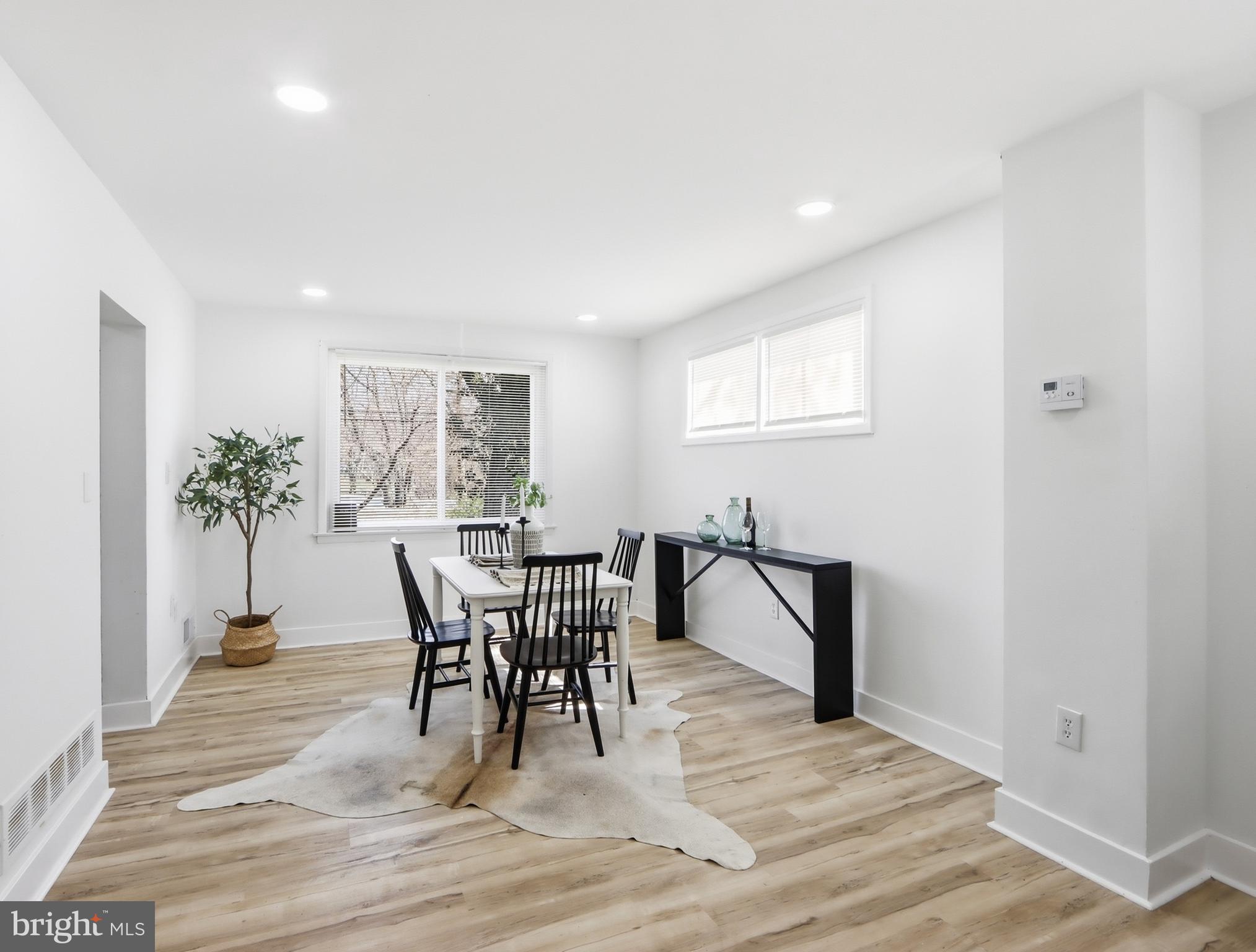 OAKLEIGH - Residential