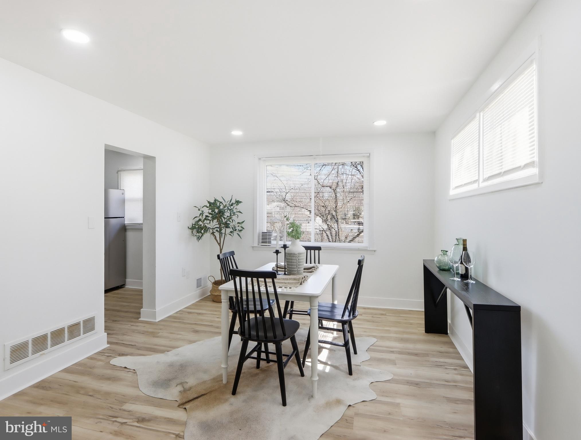 OAKLEIGH - Residential