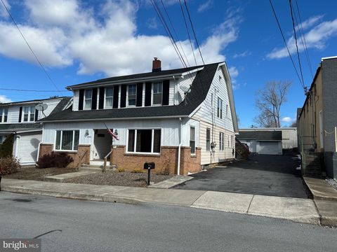 Photo of 16 E King Street, EPHRATA, PA 17522 (MLS # PALA2064840)