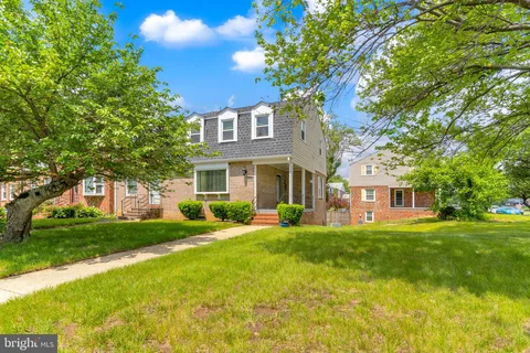 12338 Chesterton Drive Unit 47, Upper Marlboro, MD MLS: MDPG2152418