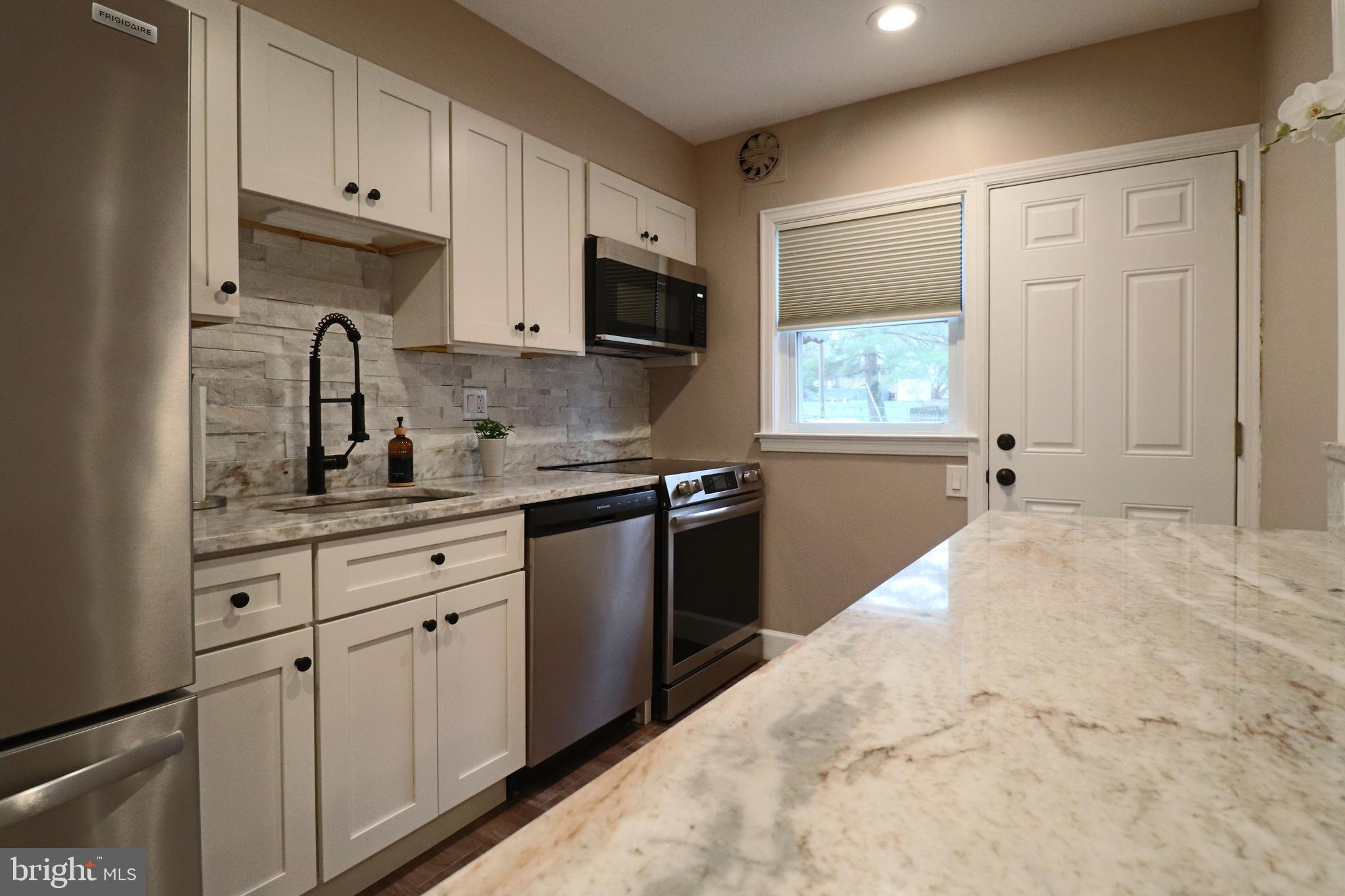 PARKVILLE - Residential