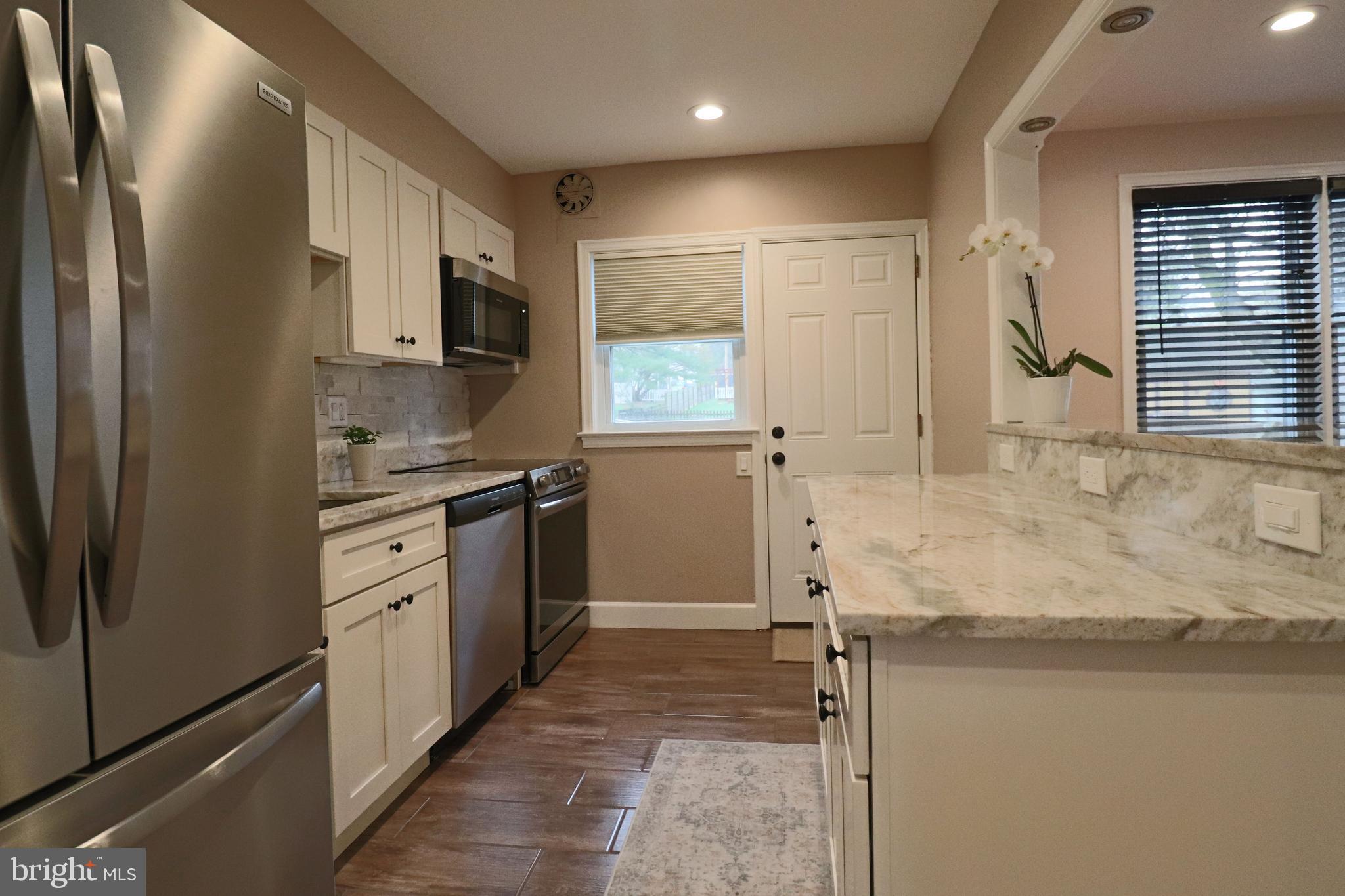 PARKVILLE - Residential