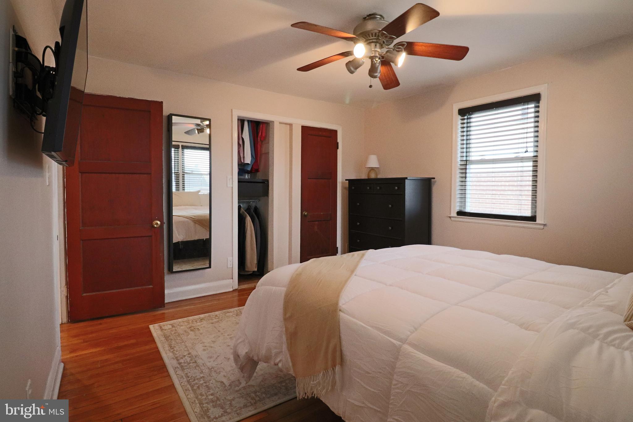 PARKVILLE - Residential