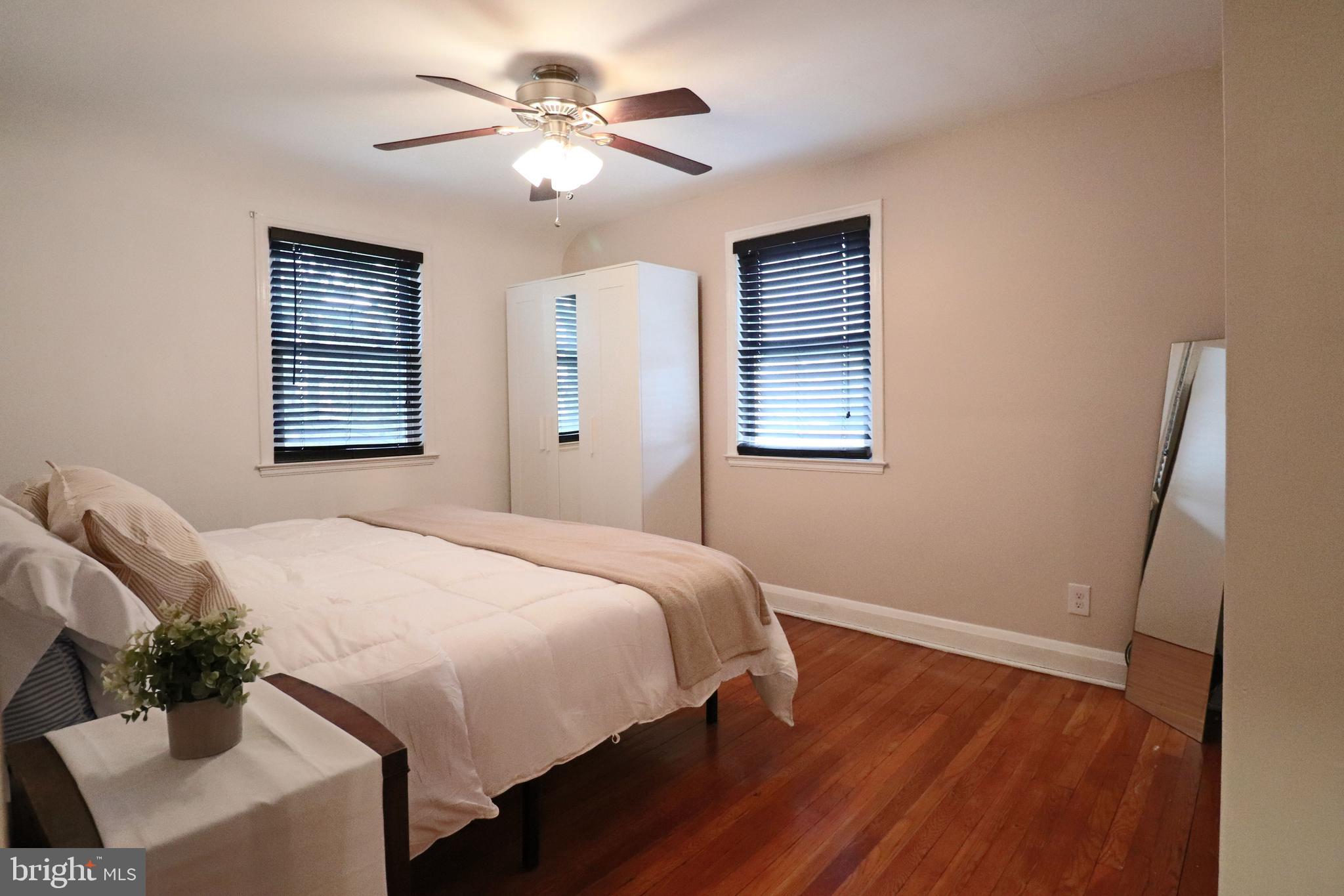 PARKVILLE - Residential