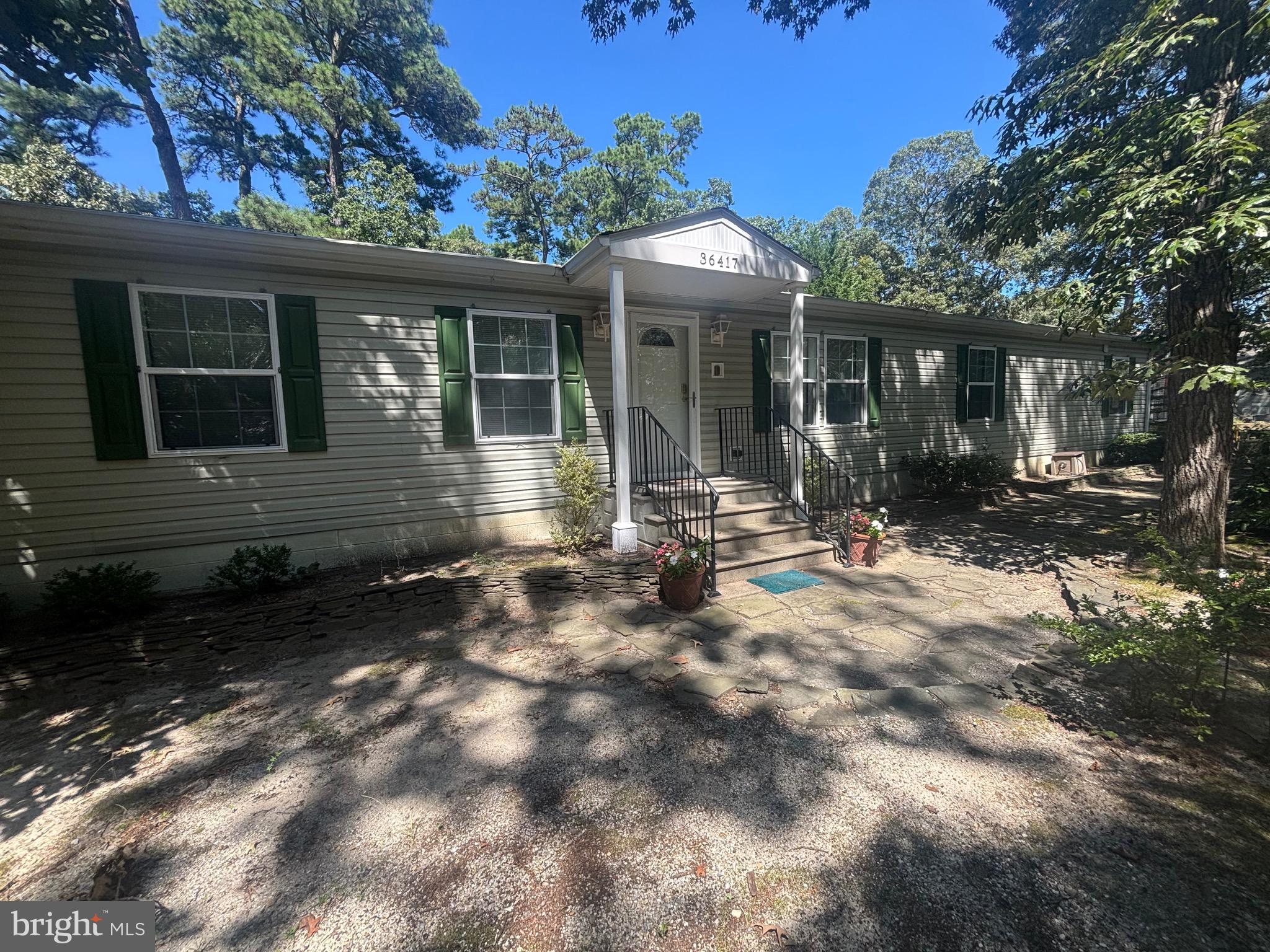 36417 FIR DRIVE