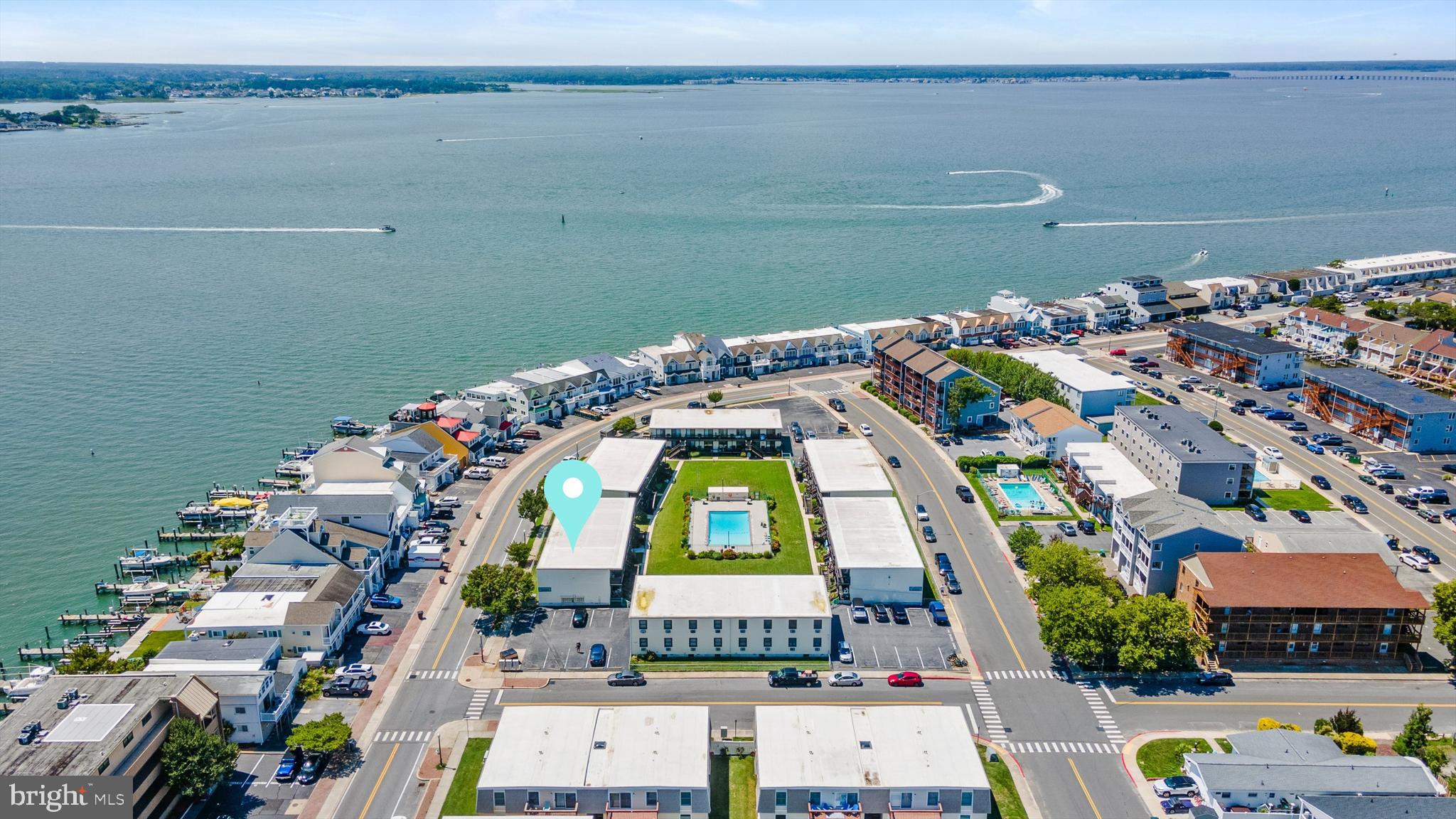 BAYSHORE ESTATES - Residential