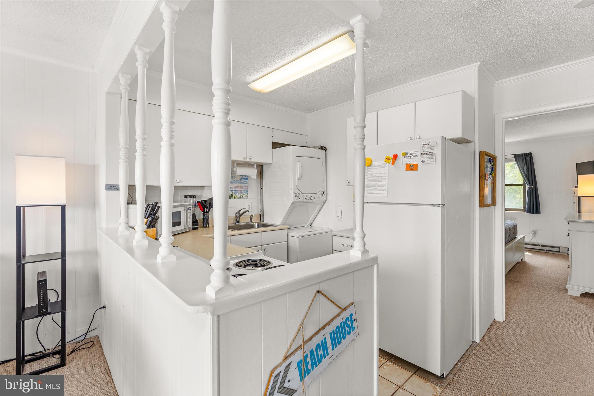 BAYSHORE ESTATES - Residential