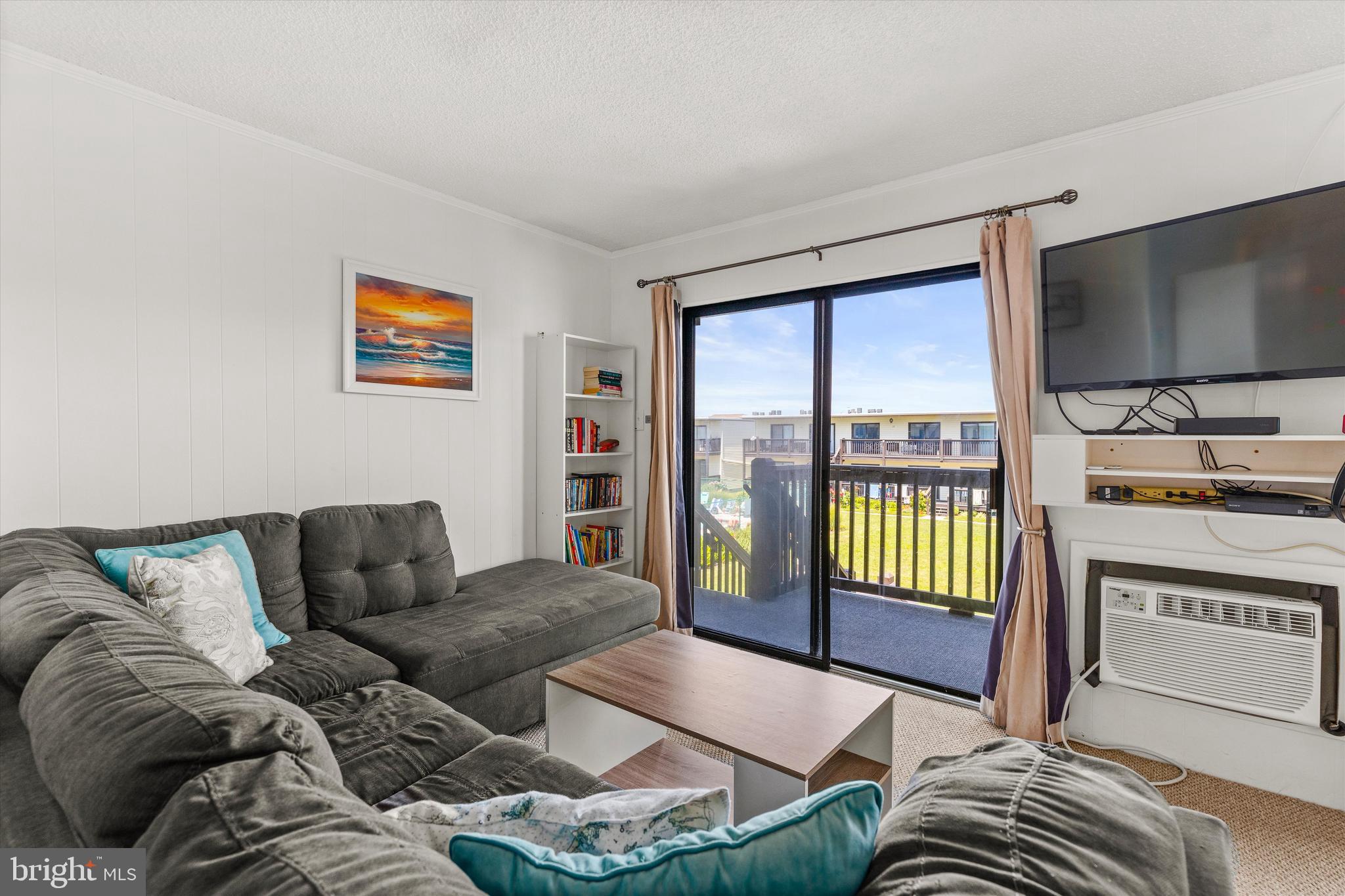 BAYSHORE ESTATES - Residential