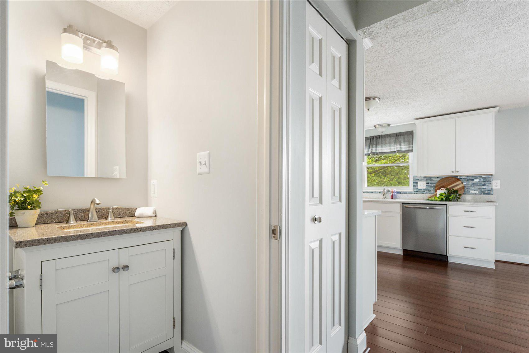 LAUREL VALLEY - Residential