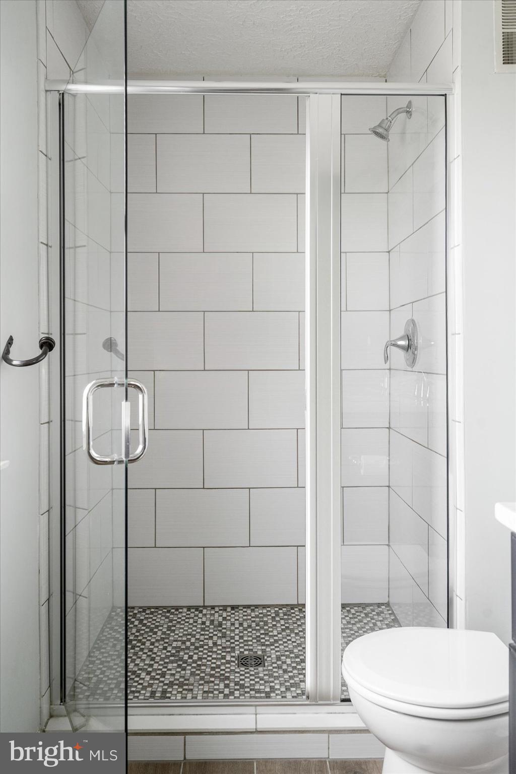 LAUREL VALLEY - Residential