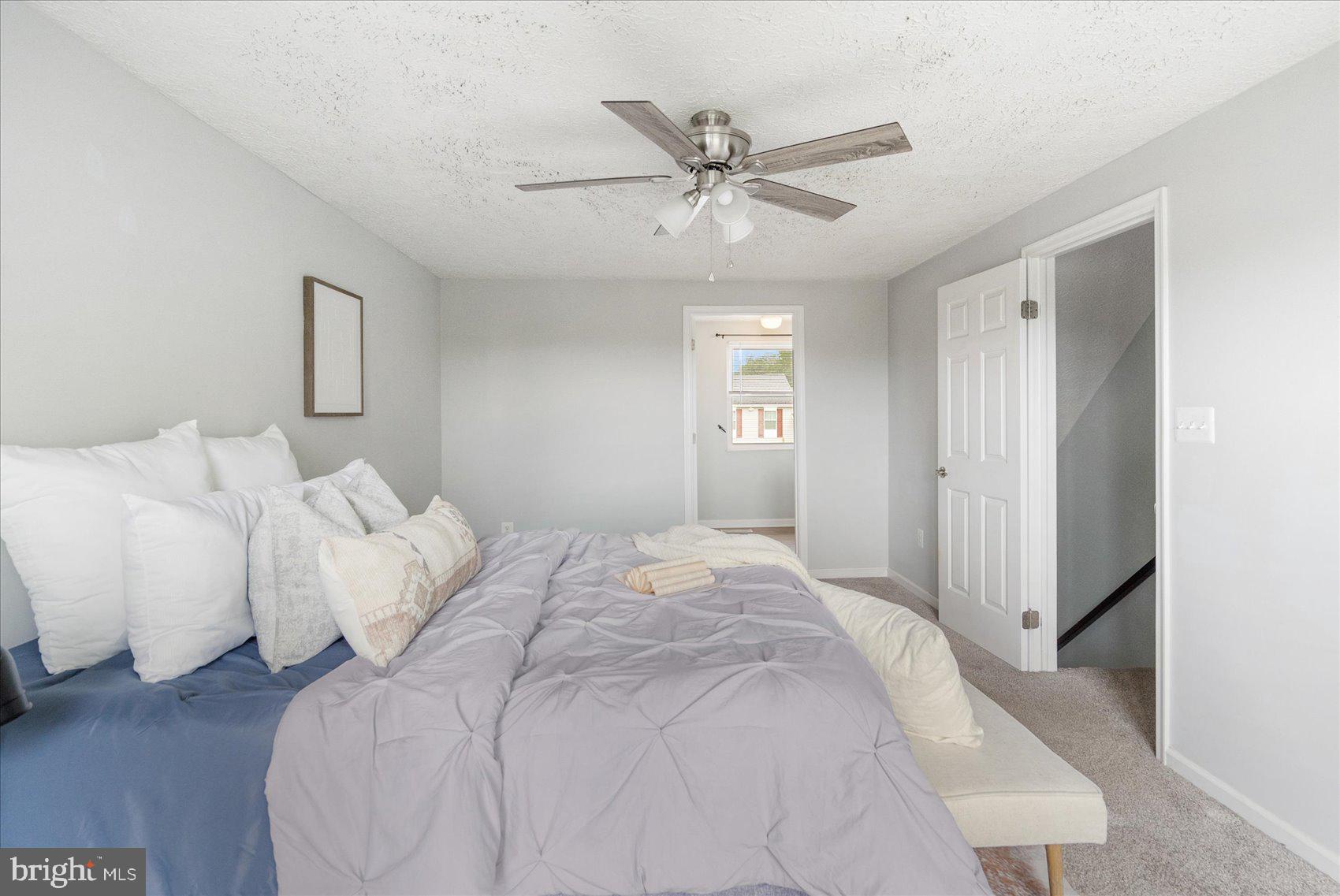 LAUREL VALLEY - Residential