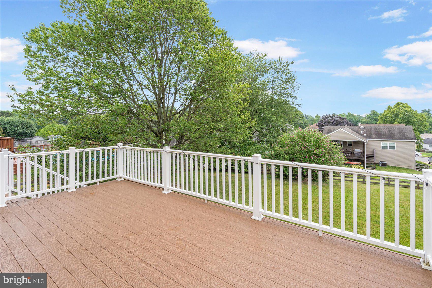 LAUREL VALLEY - Residential