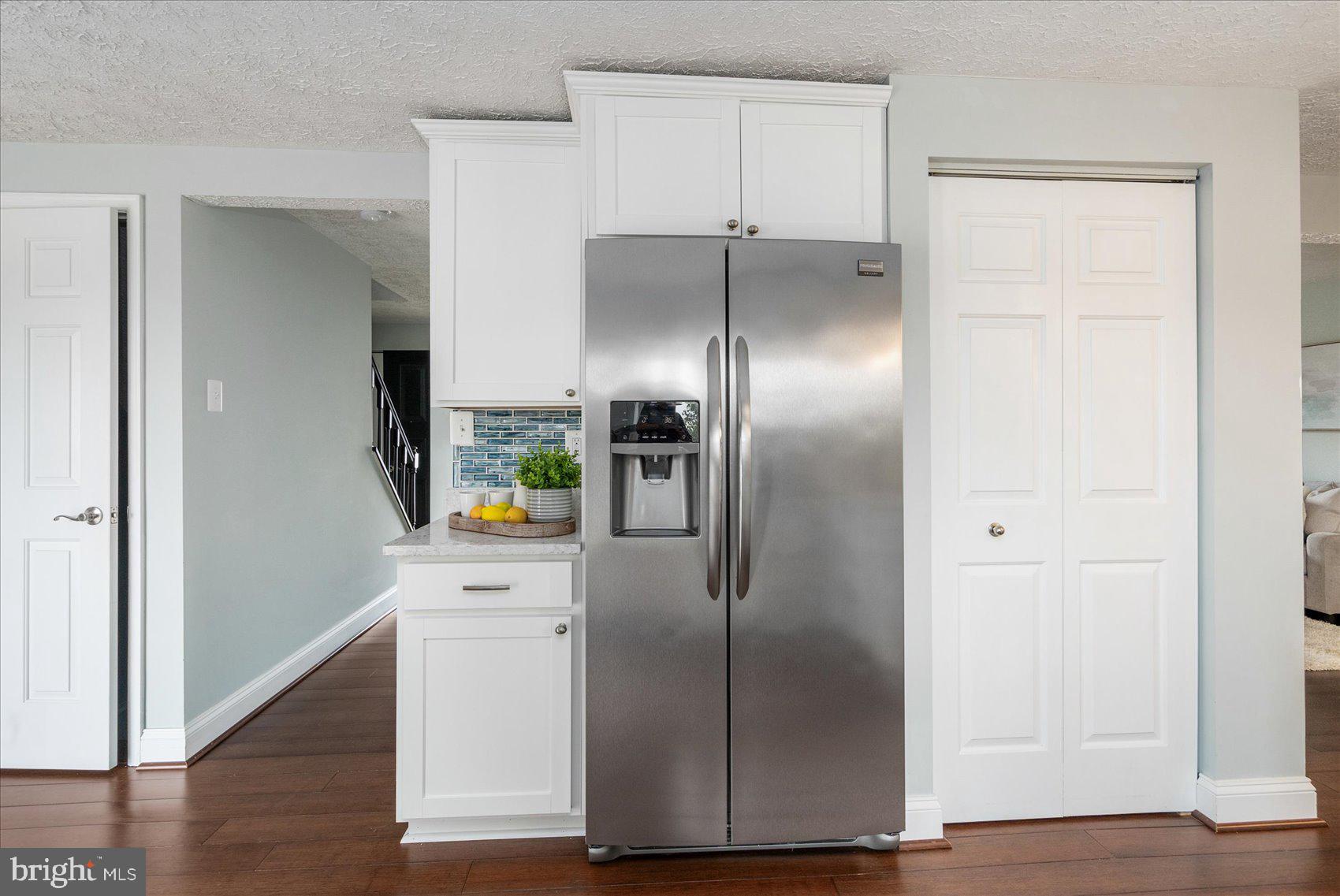 LAUREL VALLEY - Residential