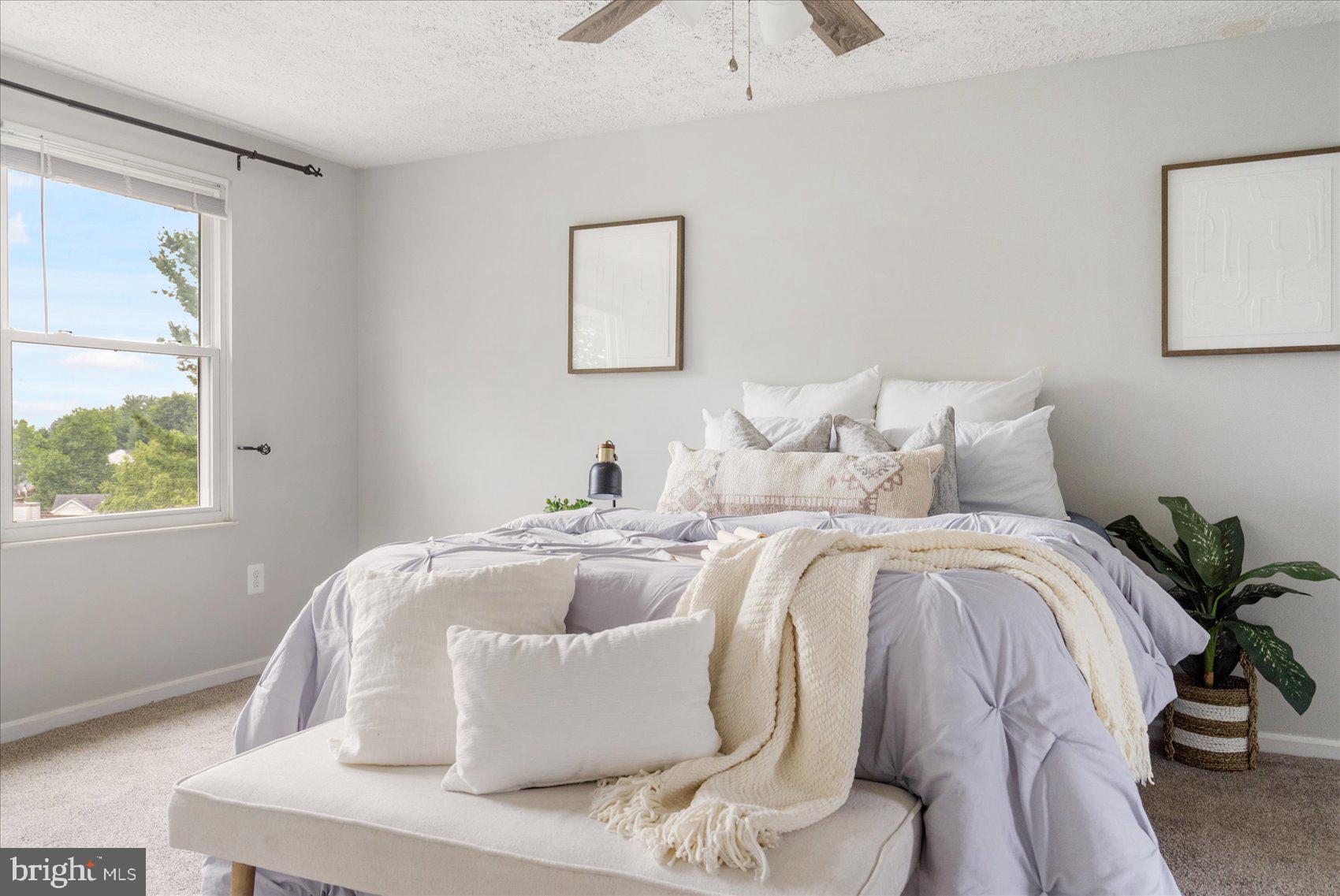 LAUREL VALLEY - Residential