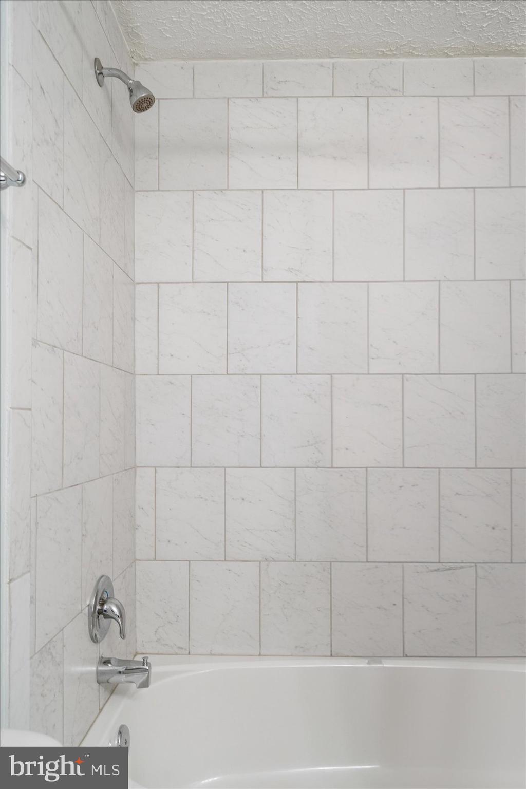 LAUREL VALLEY - Residential