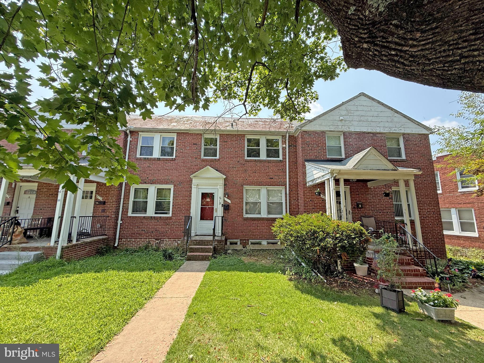 615 BENNINGHAUS ROAD