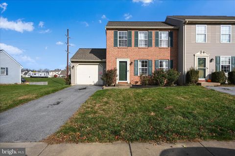 Photo of 85 Chelmsford Drive, MARIETTA, PA 17547 (MLS # PALA2079832)