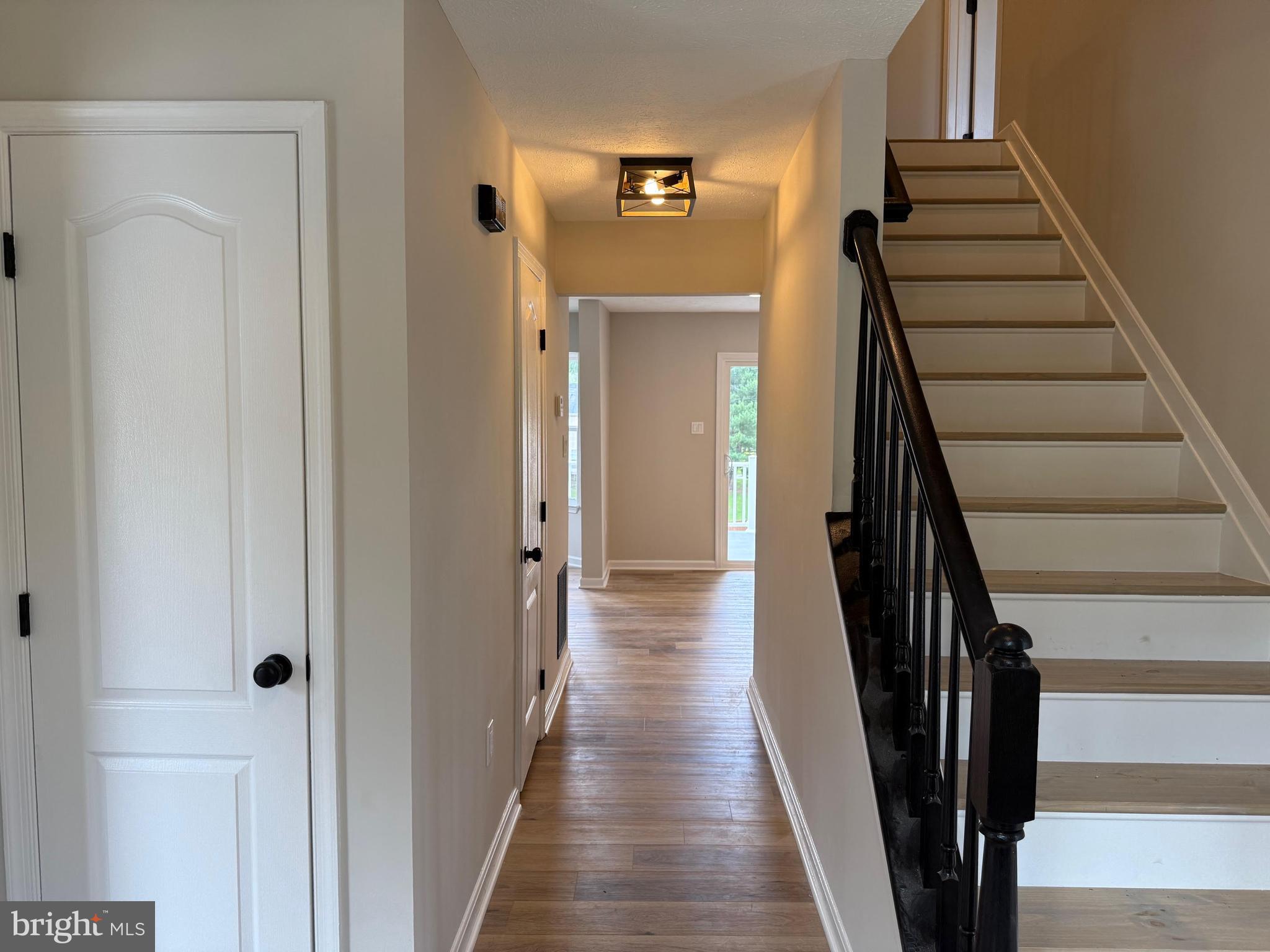 ARAGONA VILLAGE - Residential