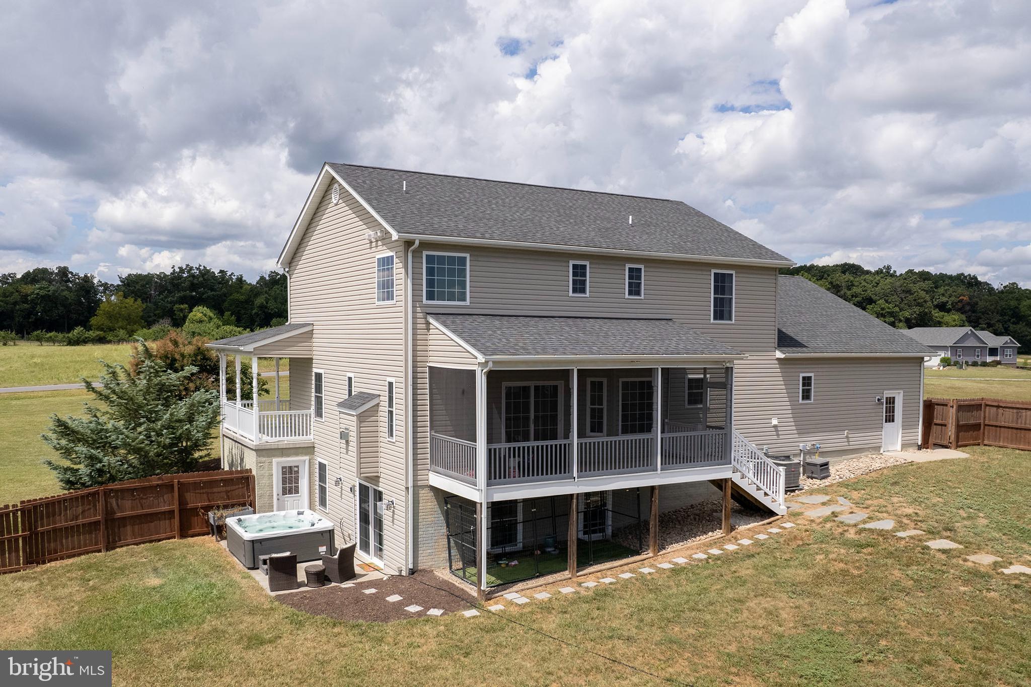 GRACE CHURCH MEADOWS - Residential