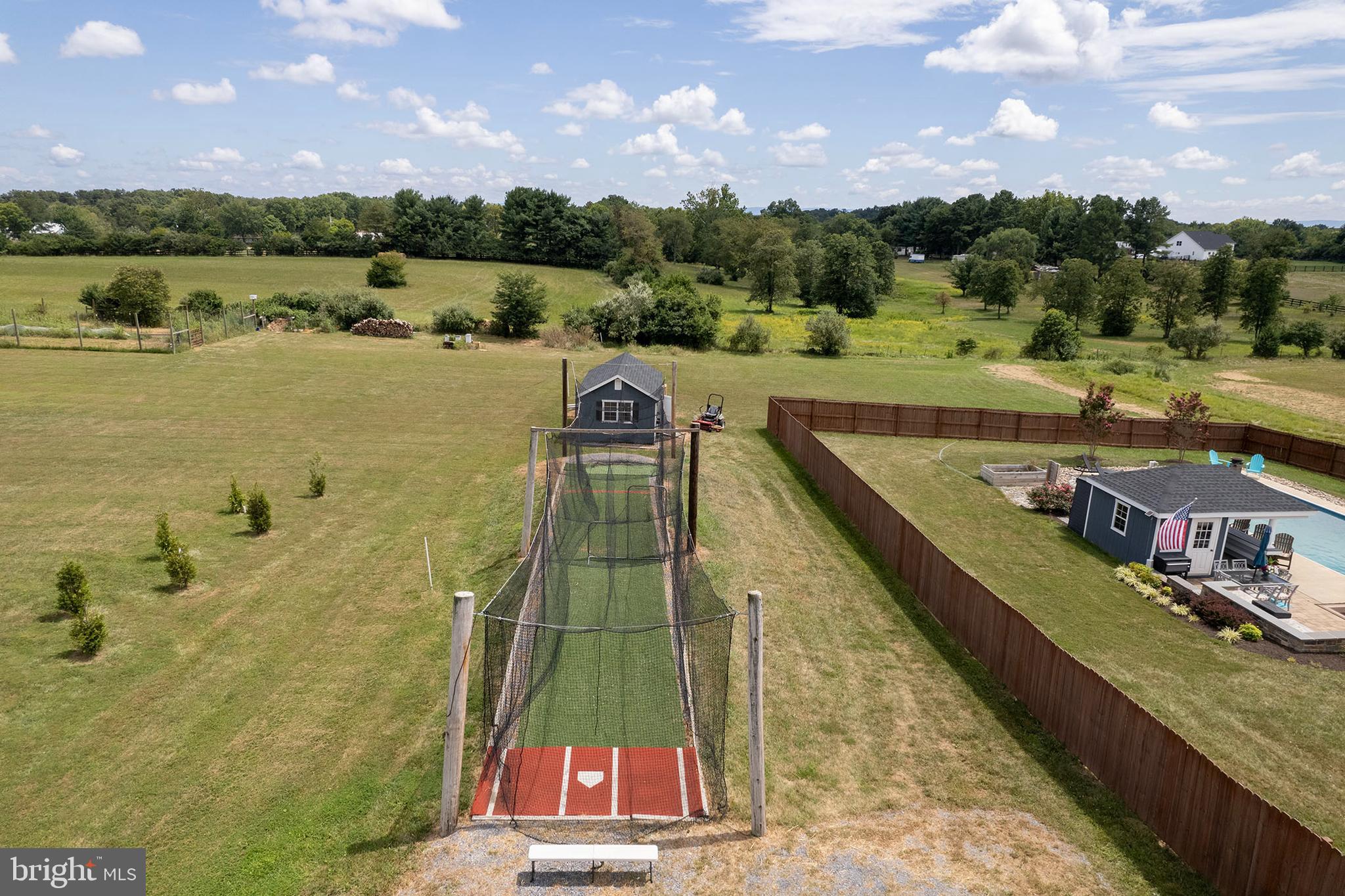 GRACE CHURCH MEADOWS - Residential