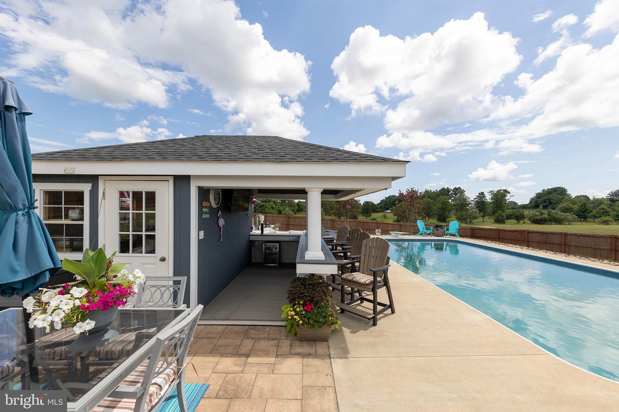 GRACE CHURCH MEADOWS - Residential