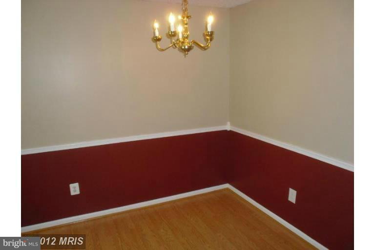 HUNTERS SQUARE - Residential Lease