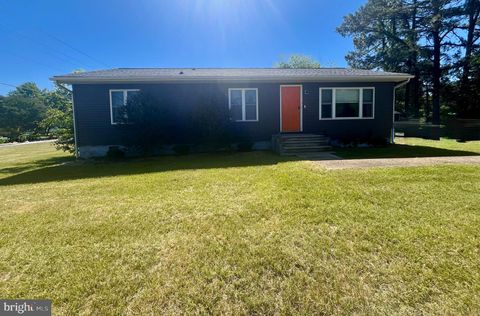 Photo of 11635 Ashby Drive, FREDERICKSBURG, VA 22407 (MLS # VASP2042066)