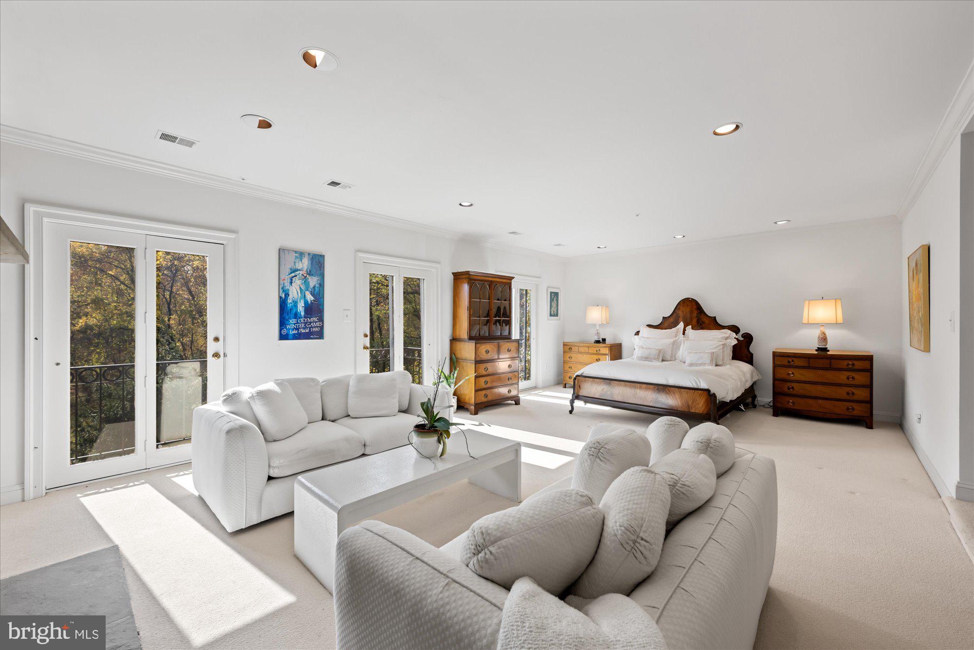 AVENEL - Residential