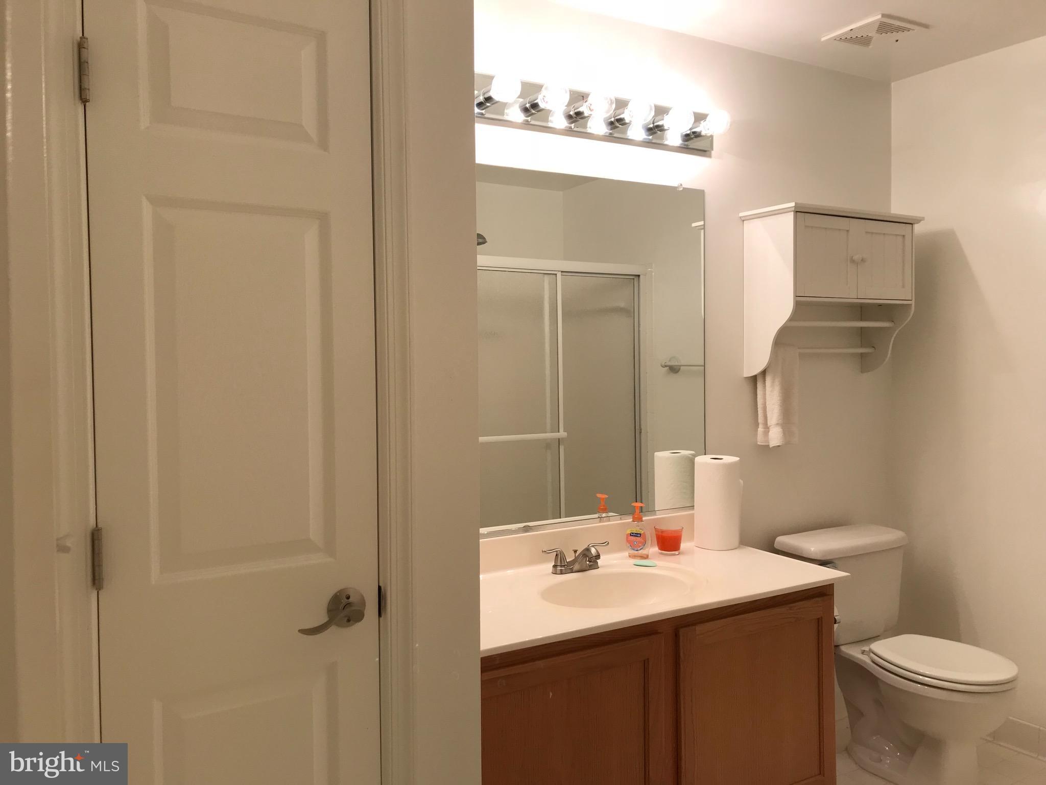 SUTTON RIDGE - Residential Lease