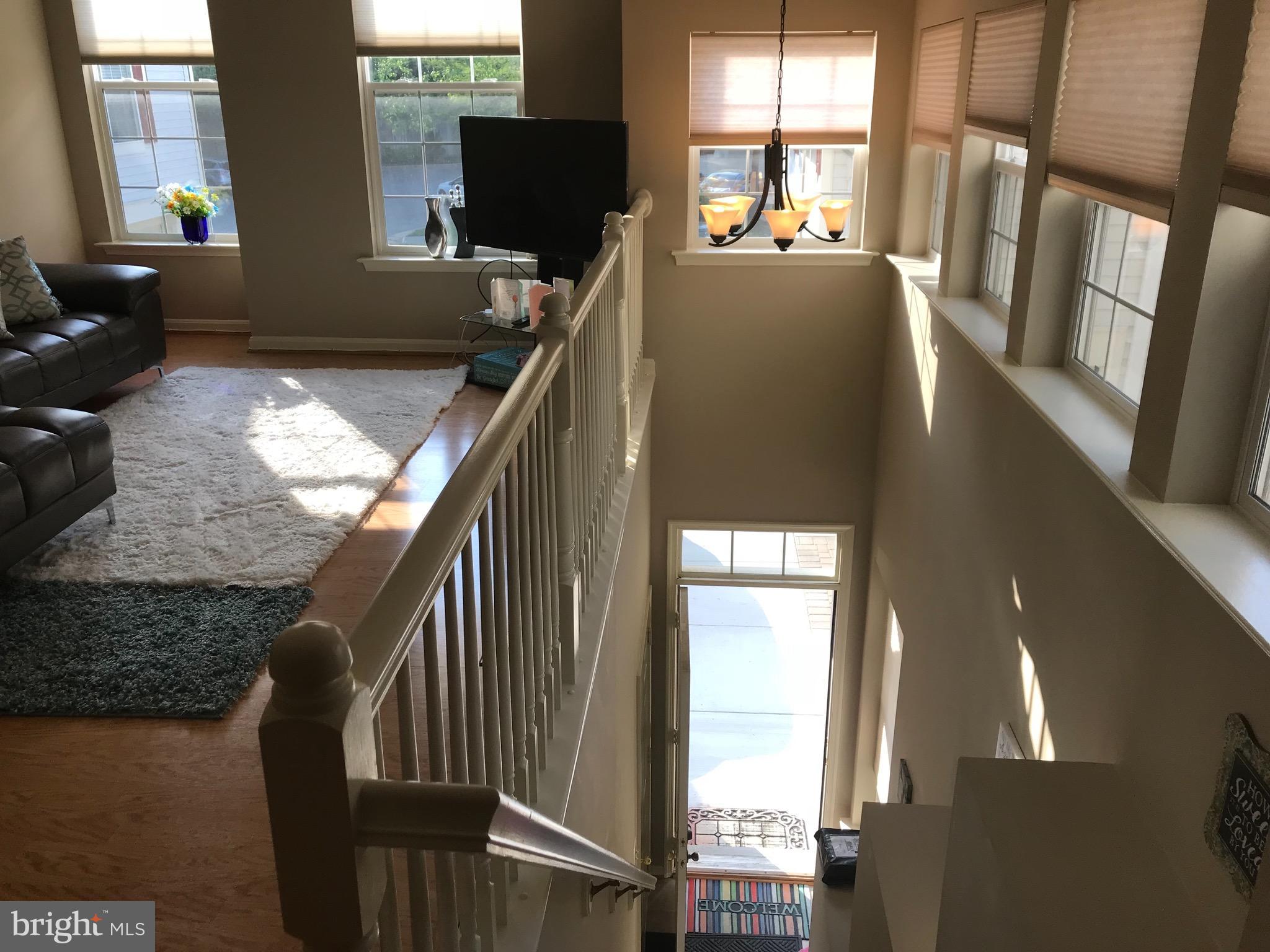 SUTTON RIDGE - Residential Lease