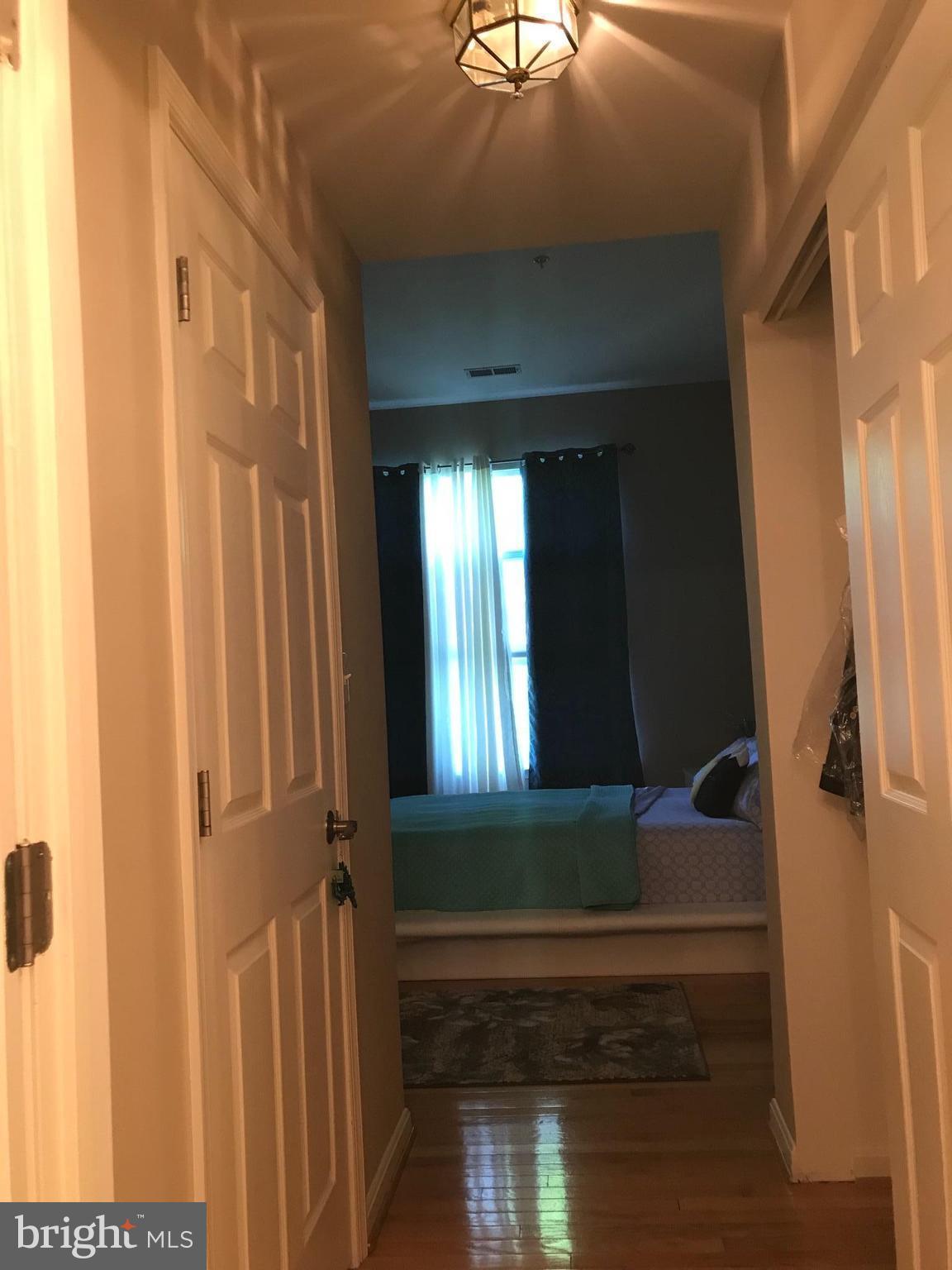 SUTTON RIDGE - Residential Lease