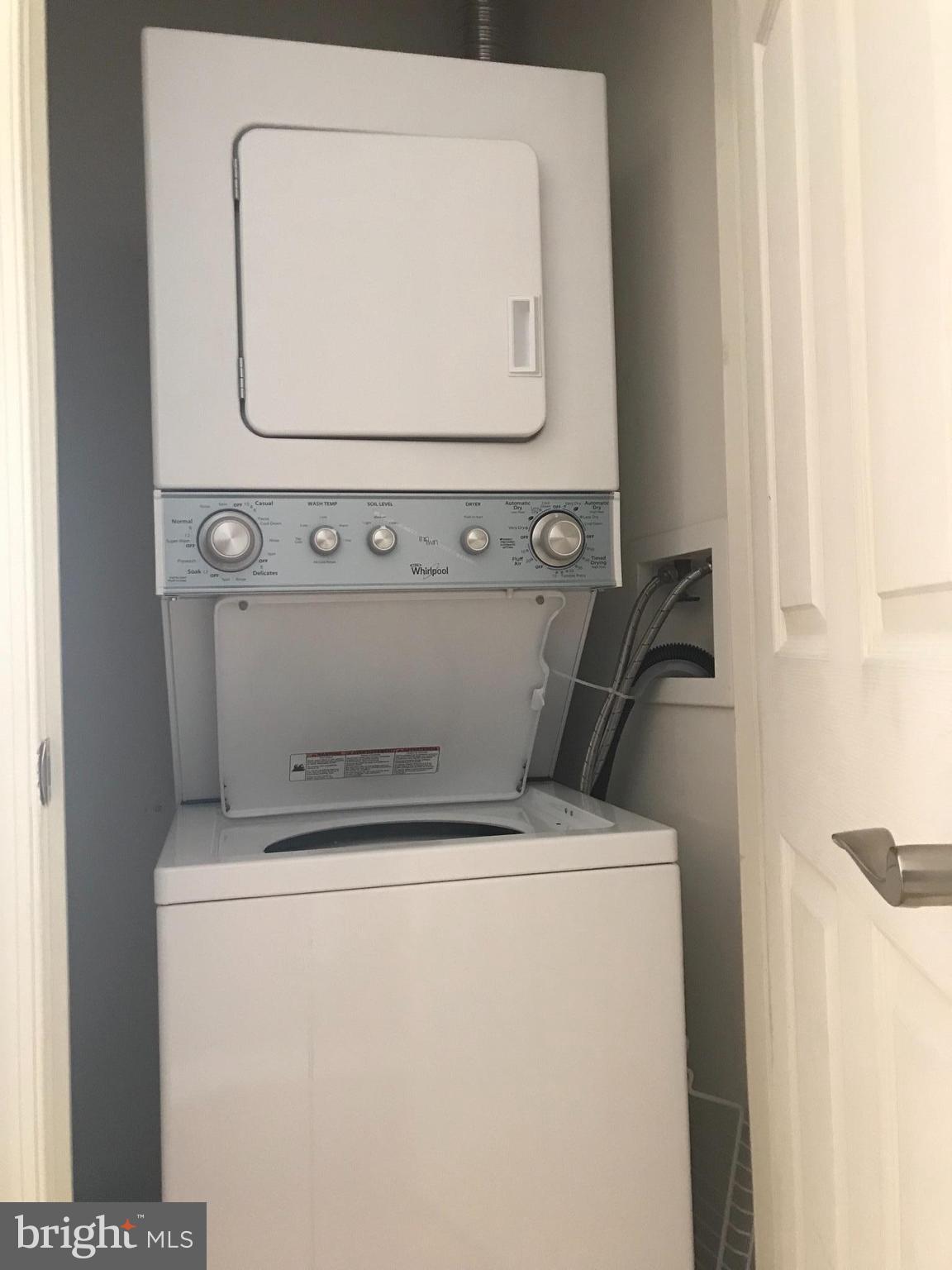 SUTTON RIDGE - Residential Lease