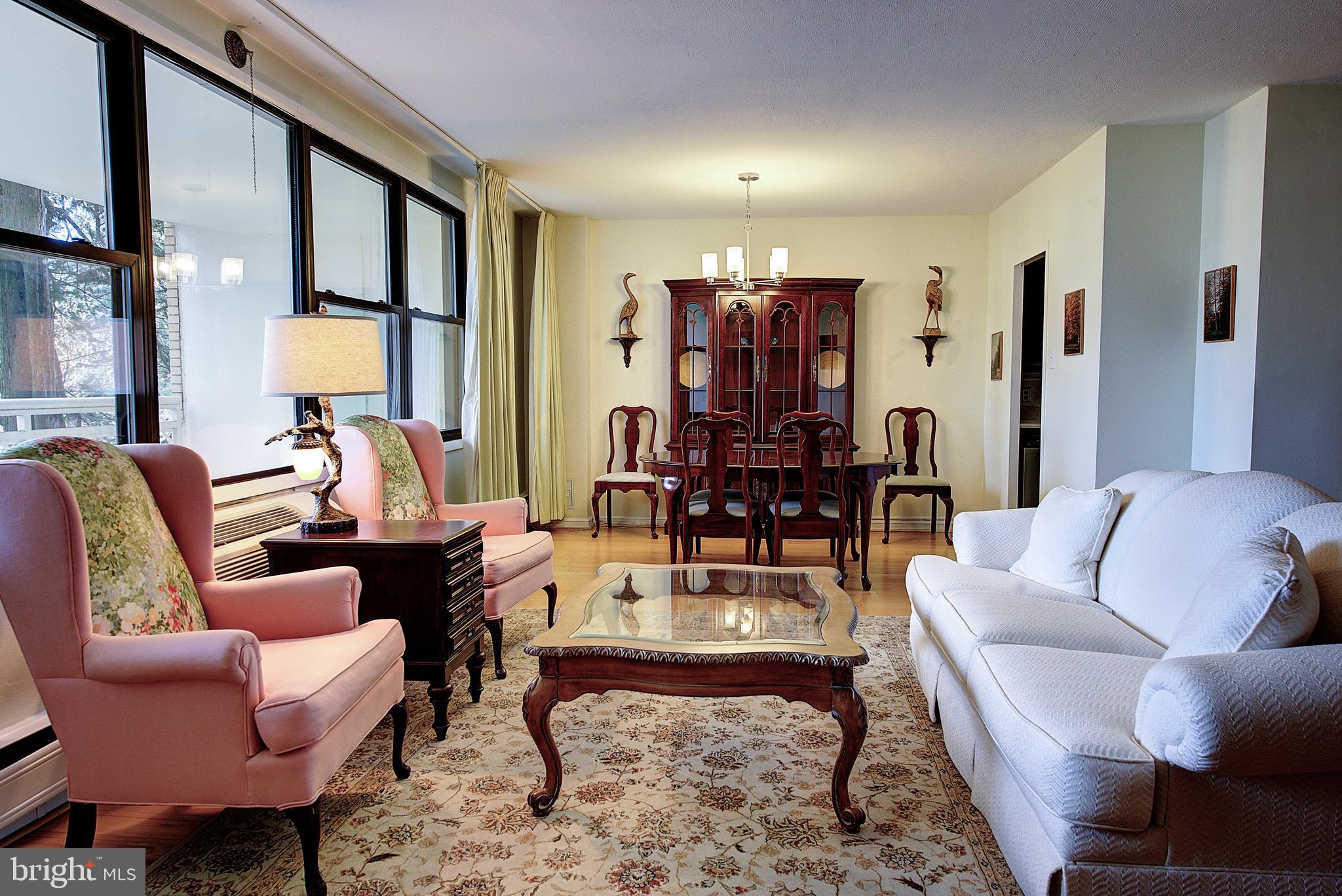 ELKINS PARK HOUSE - Residential