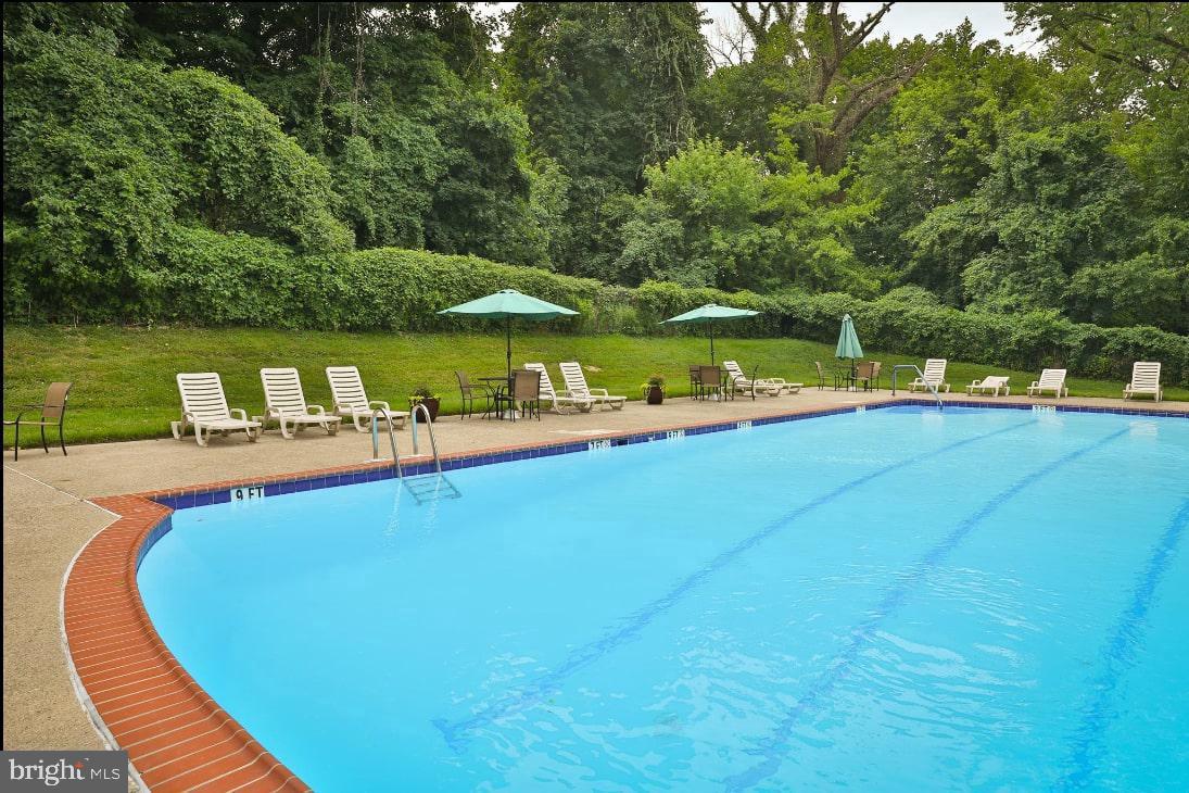 ELKINS PARK HOUSE - Residential