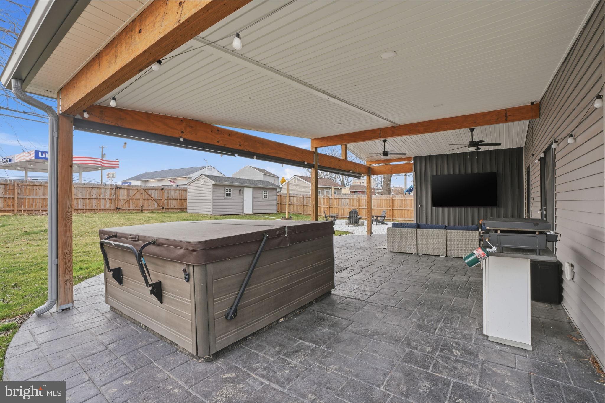 BLUE RIDGE - Residential