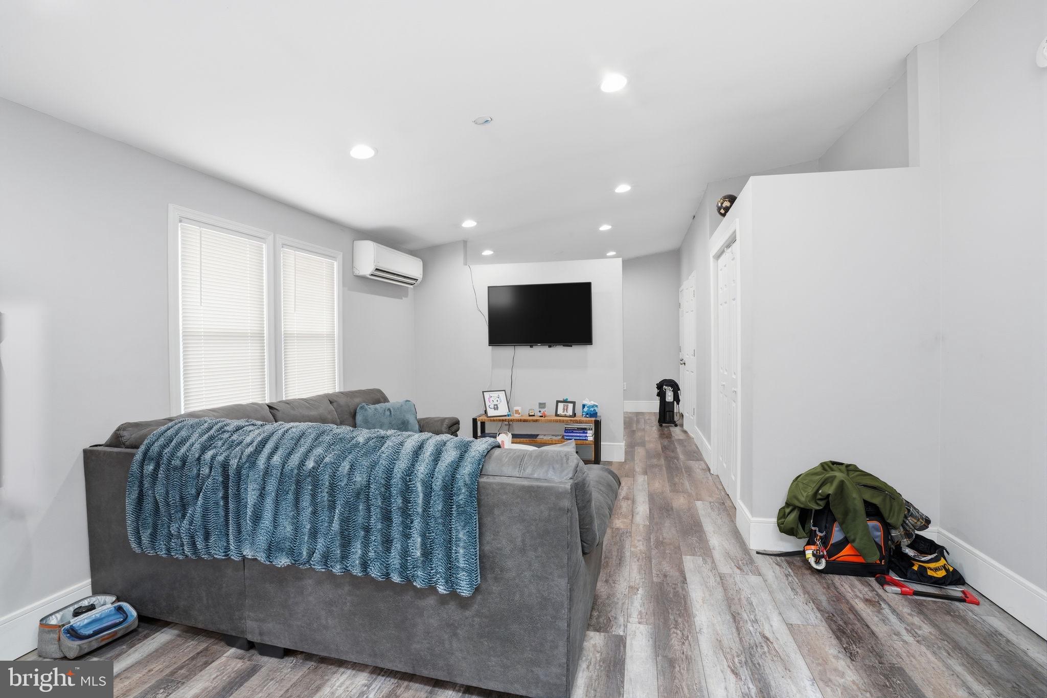 BLUE RIDGE - Residential