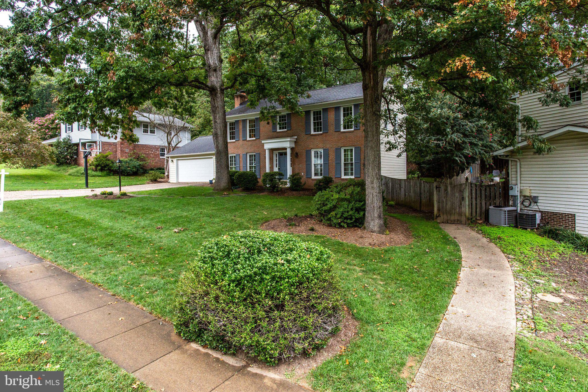 TANGLEWOOD - Residential