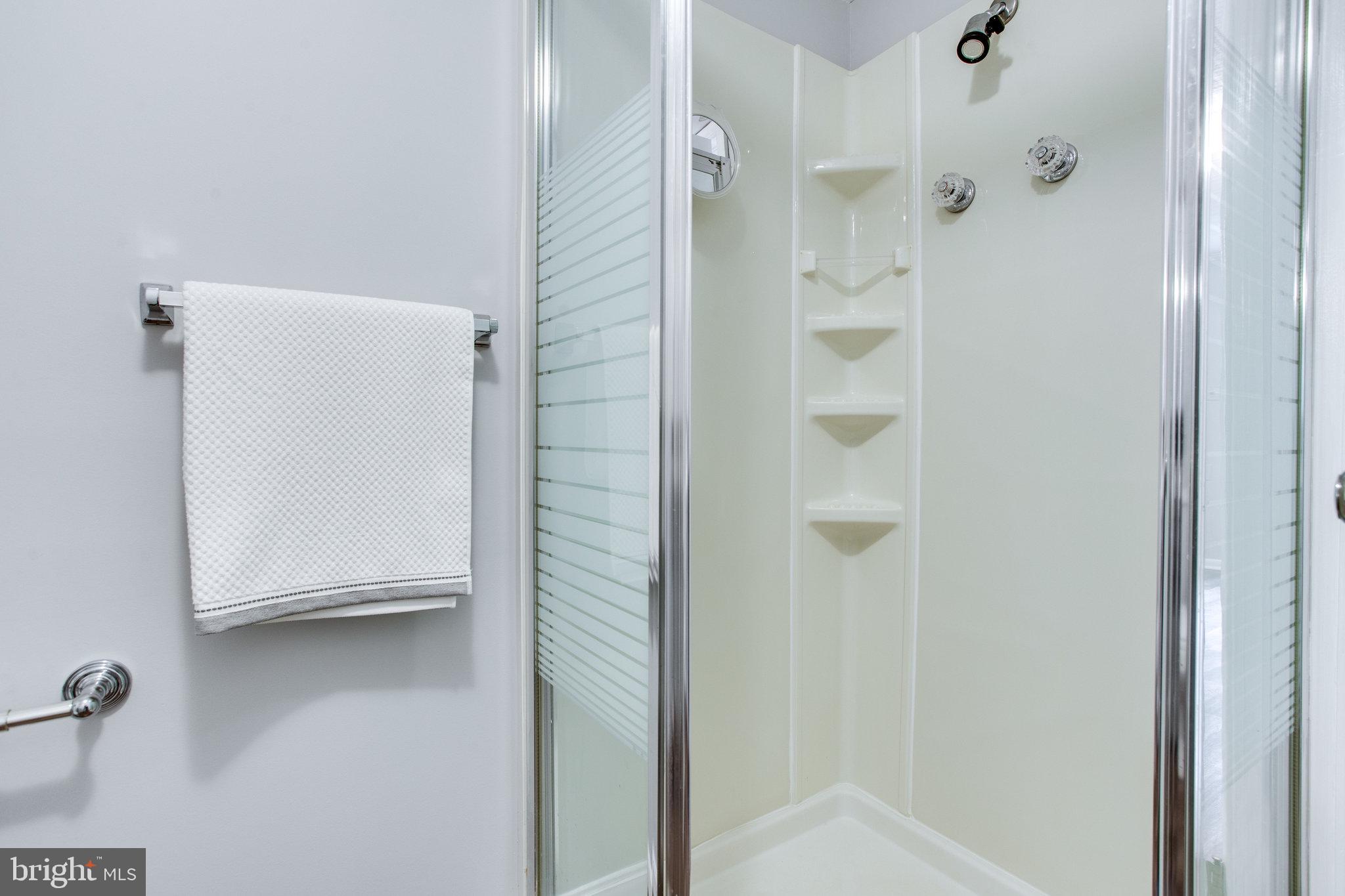 TANGLEWOOD - Residential